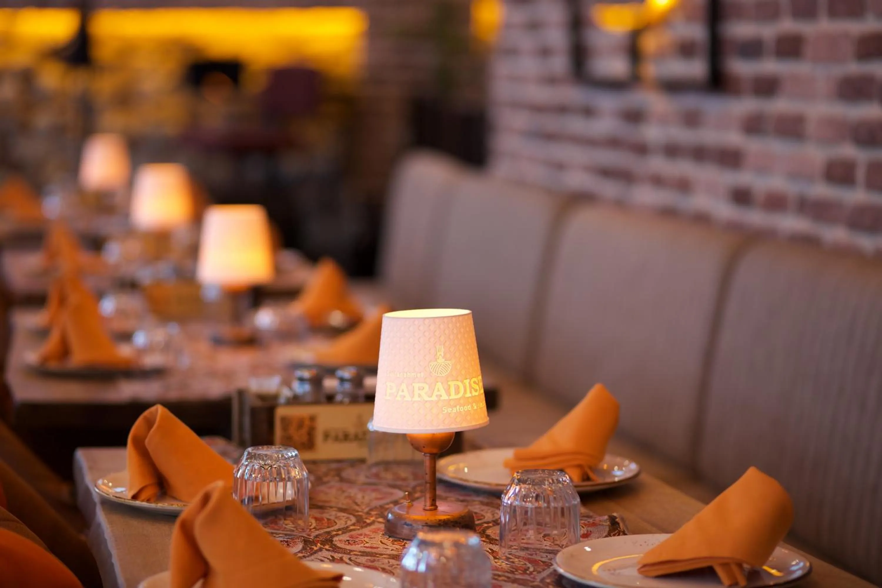 Restaurant/places to eat in La Vida Old City Hotel