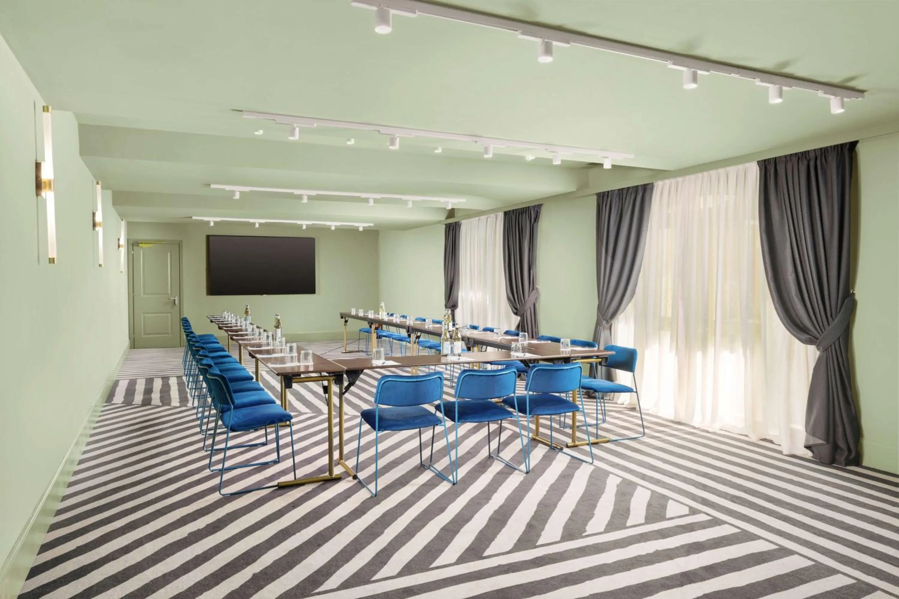 Meeting/conference room in Anglo American Hotel Florence, Curio Collection By Hilton