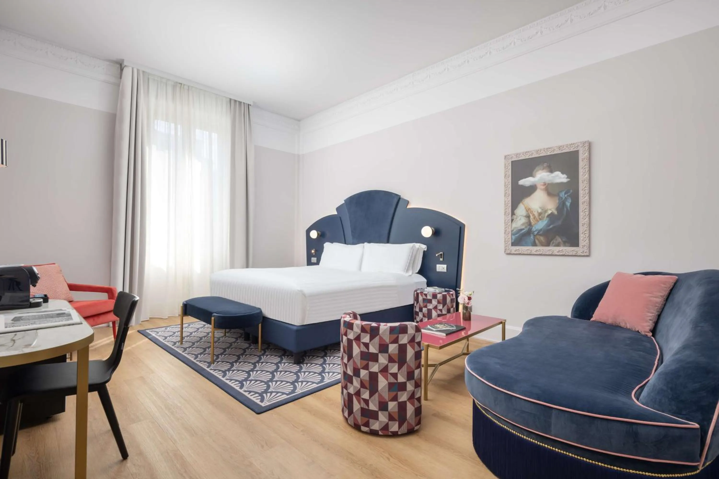 Living room, Bed in Anglo American Hotel Florence, Curio Collection By Hilton