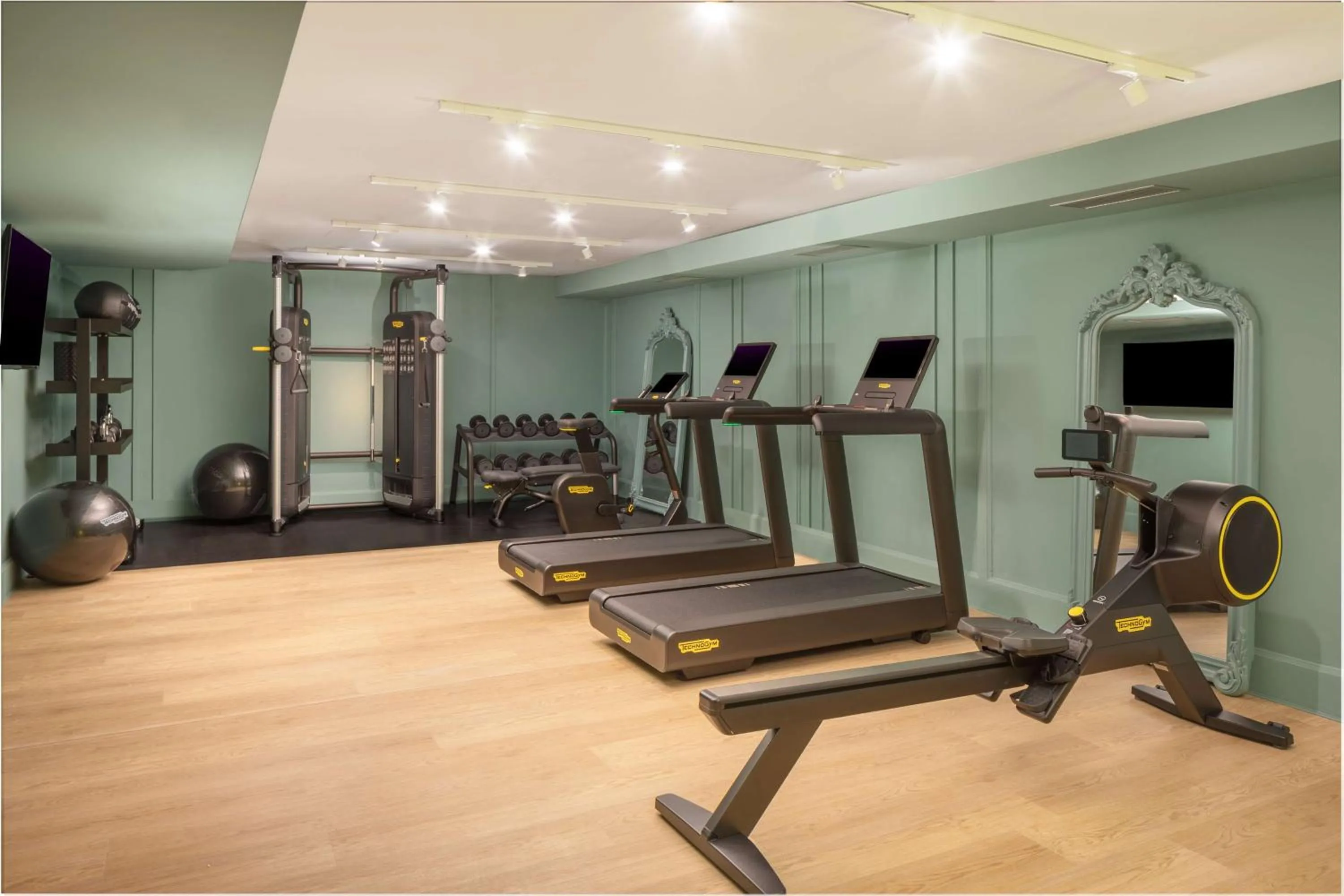 Fitness centre/facilities in Anglo American Hotel Florence, Curio Collection By Hilton