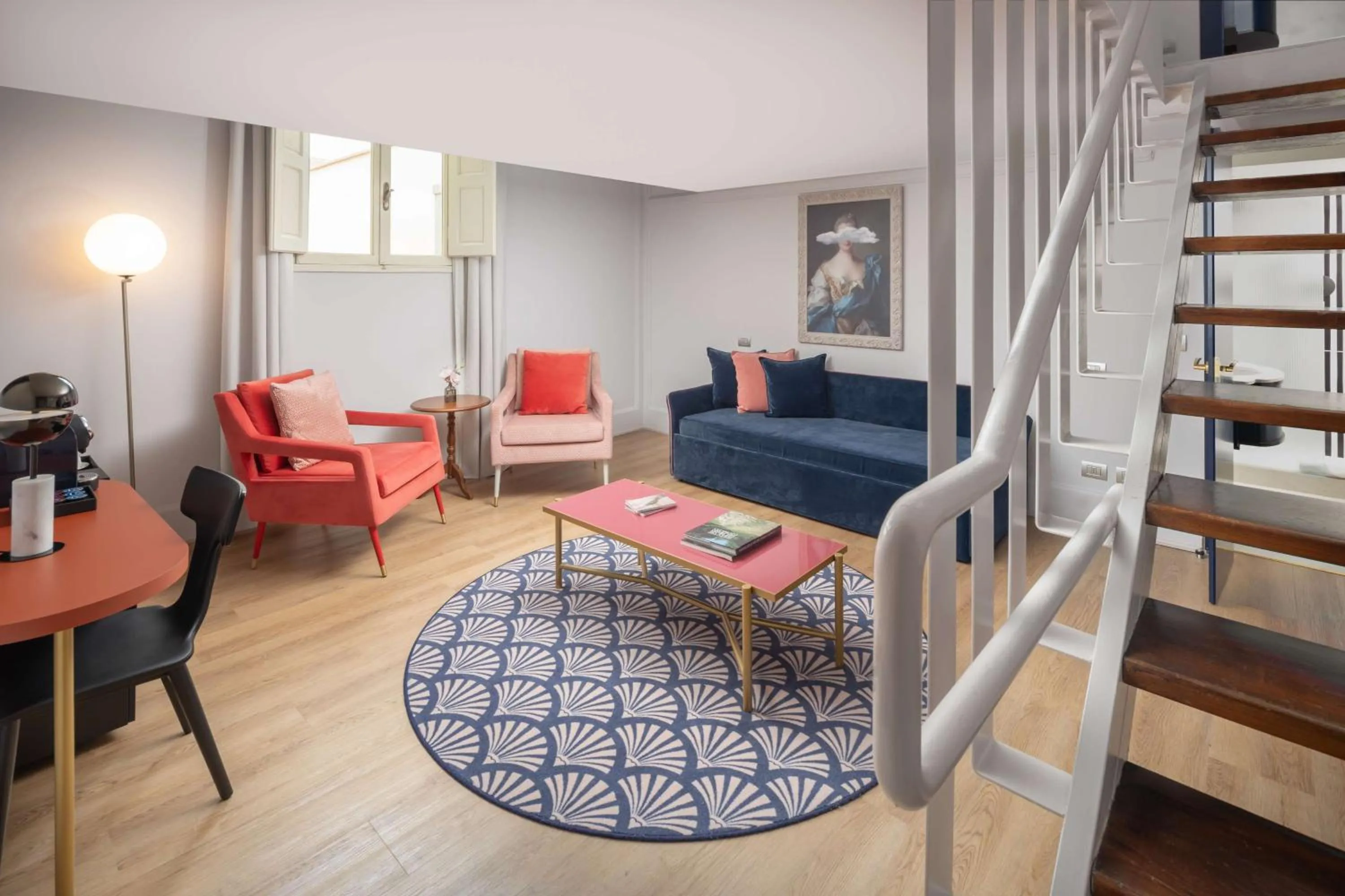 Living room in Anglo American Hotel Florence, Curio Collection By Hilton