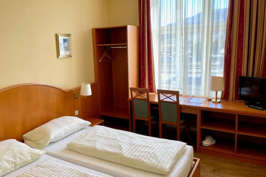 Bed in Gasthof Franzl