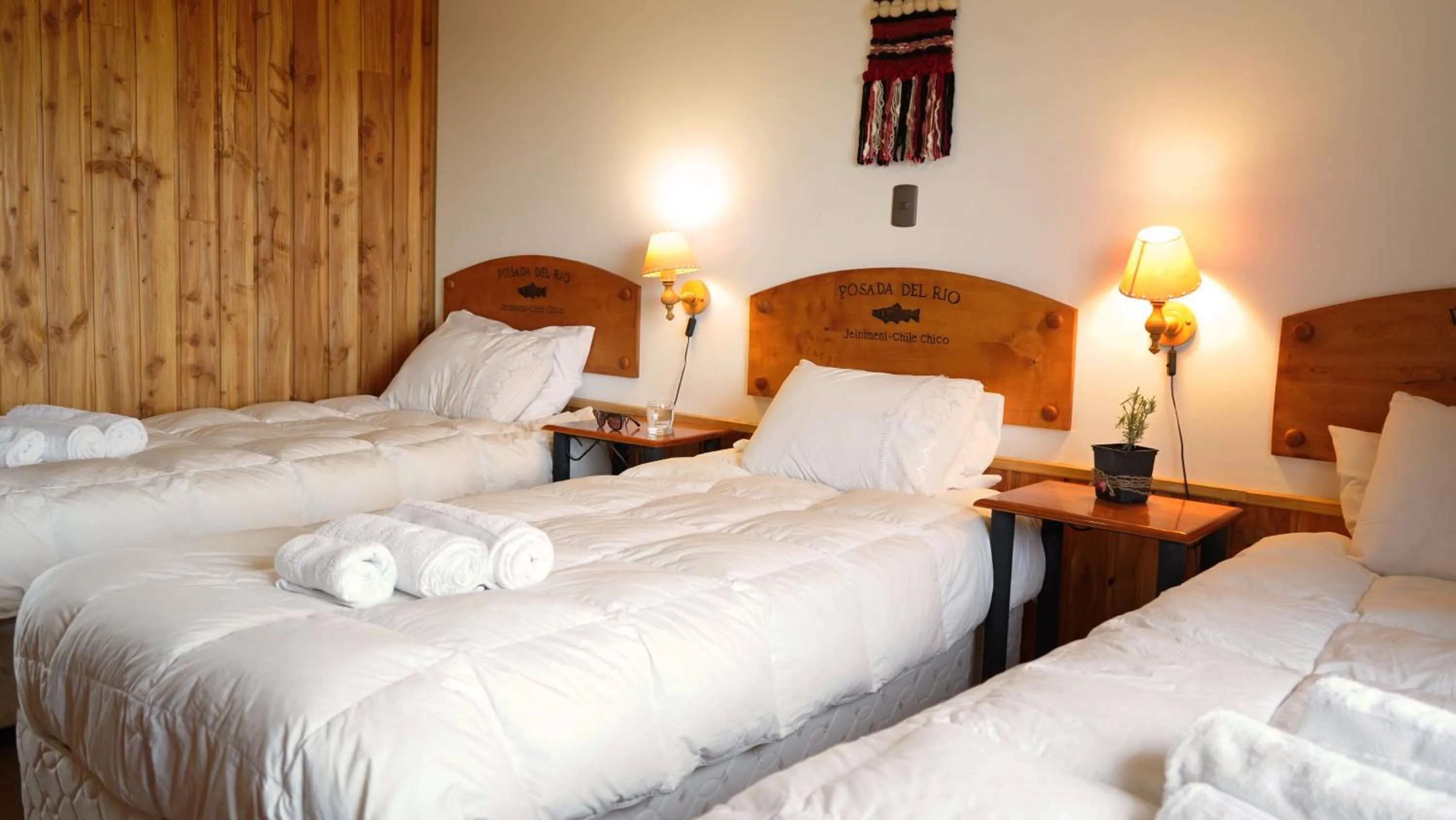 Photo of the whole room, Bed in Hotel Posada del Río - Chile Chico