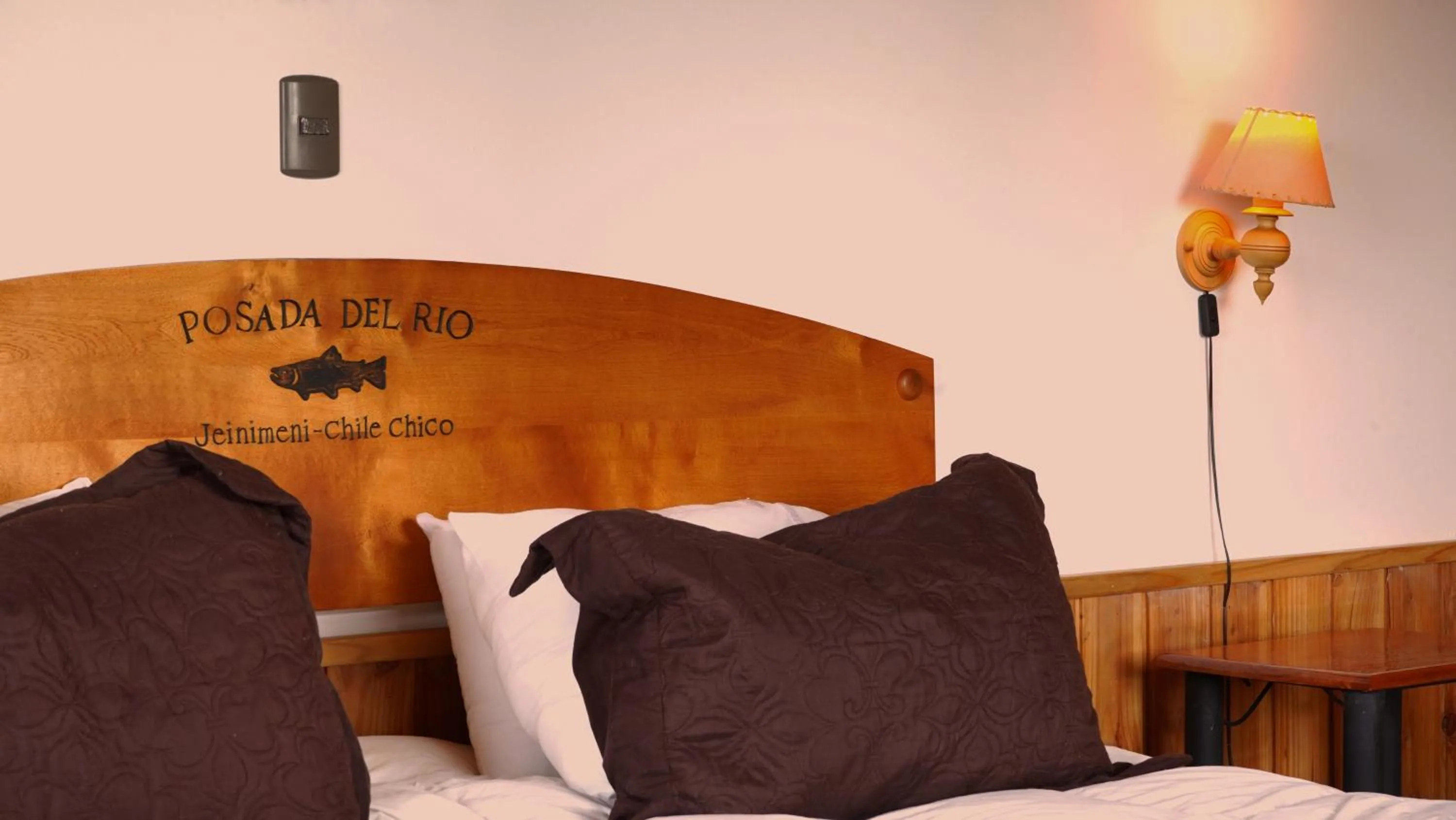 Bed in Hotel Posada del Río - Chile Chico