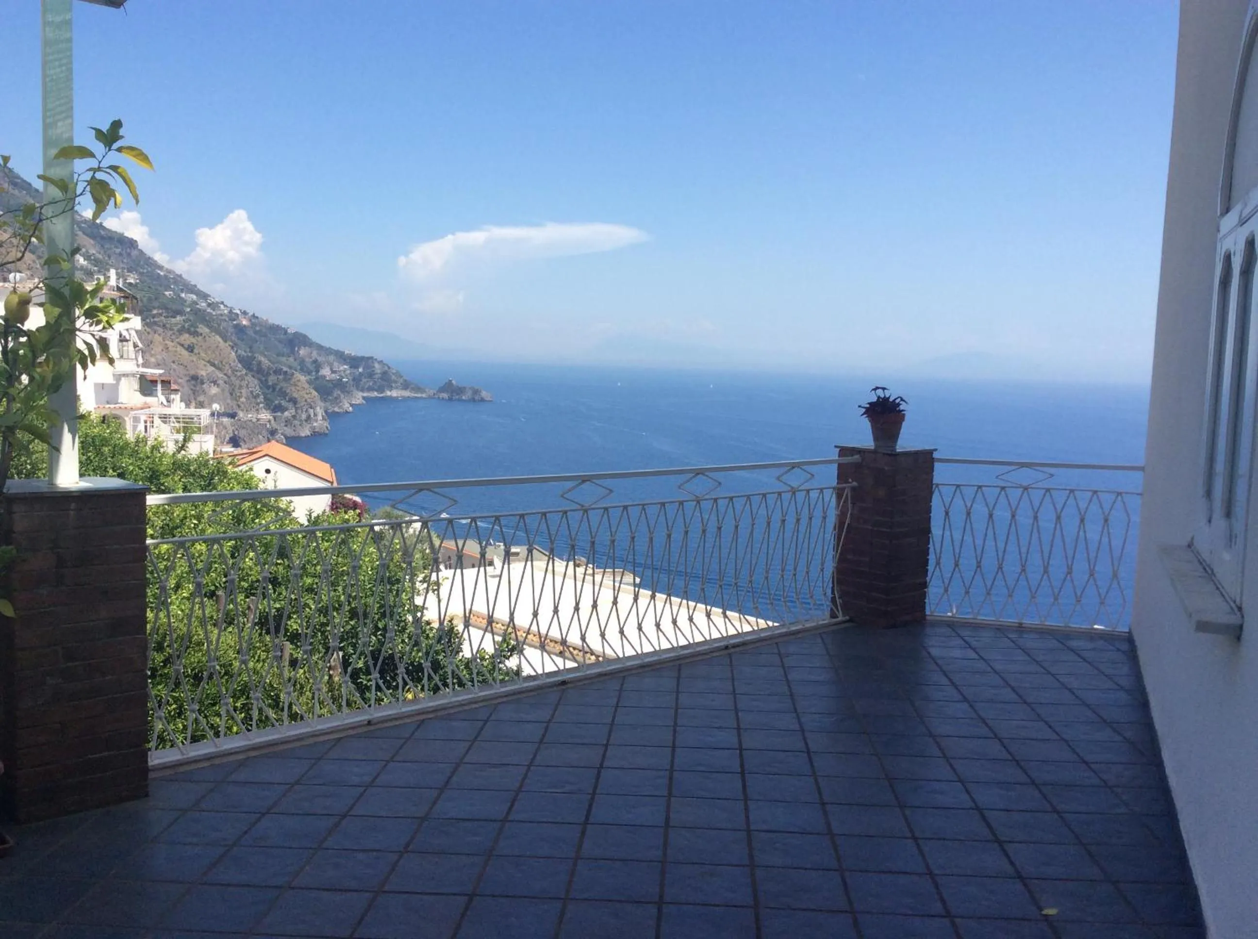 Day in Hotel Holiday