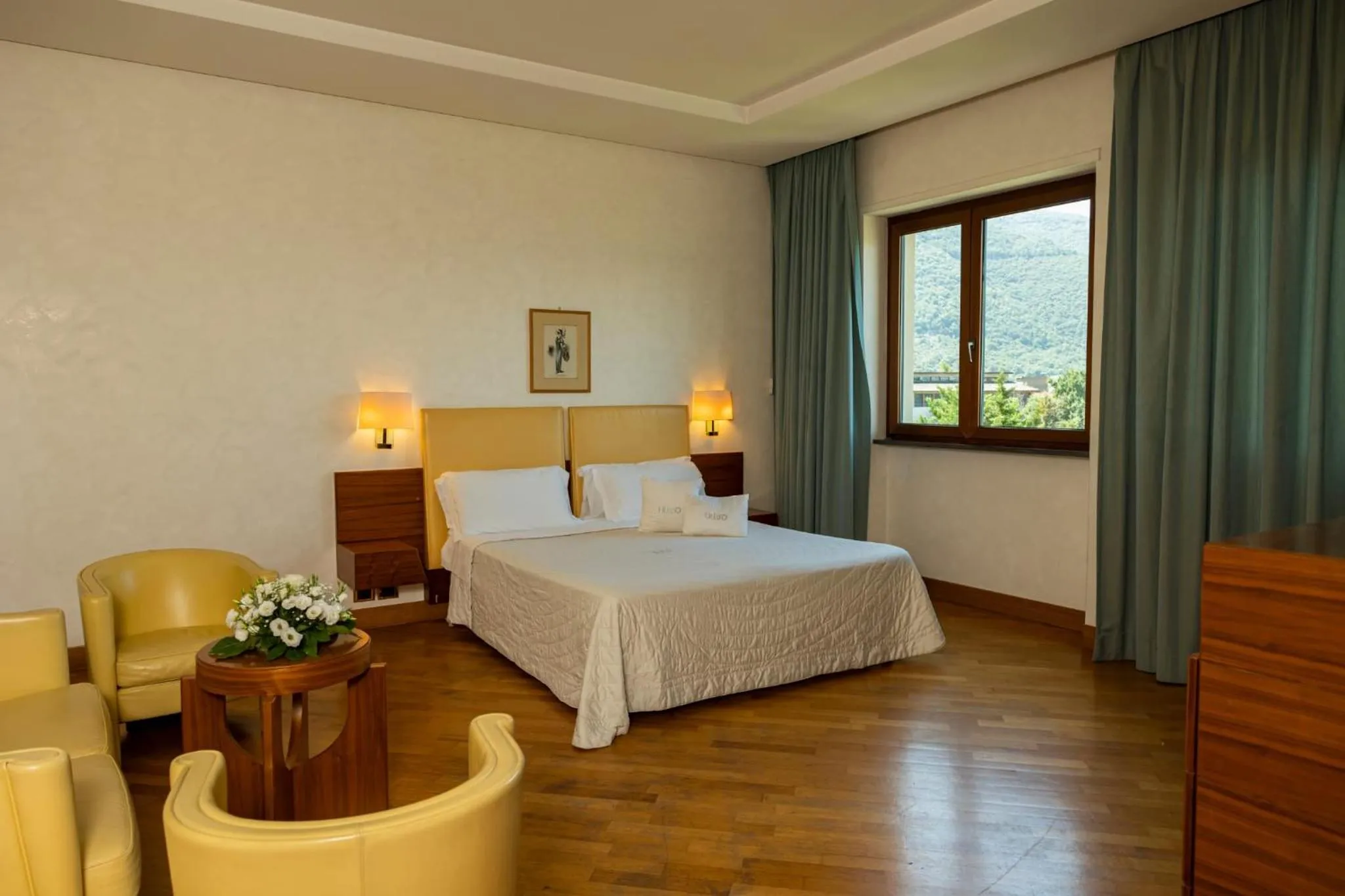 Bed in Solofra Palace Hotel & Resort