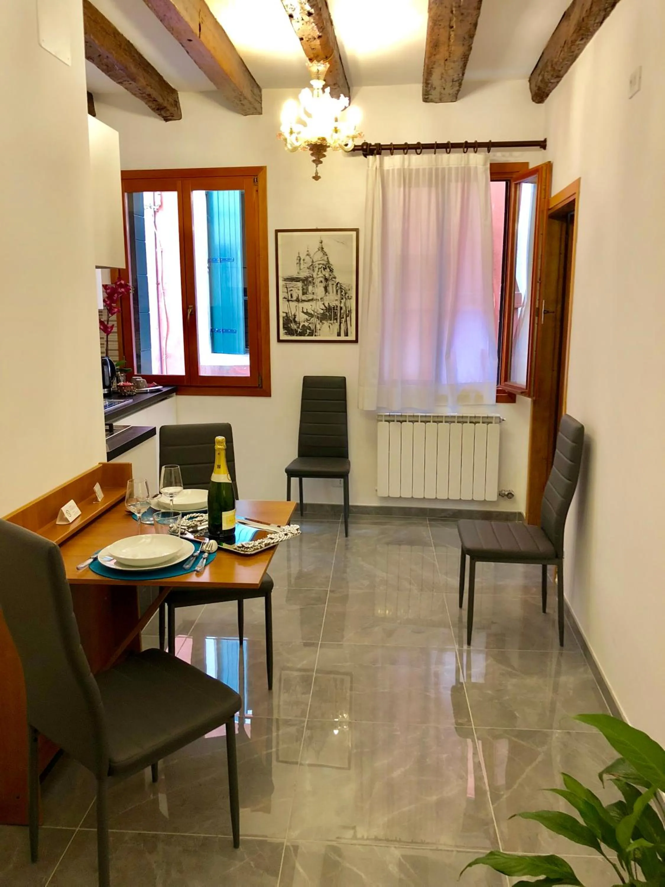 Kitchen or kitchenette in Hotel Ariel Silva