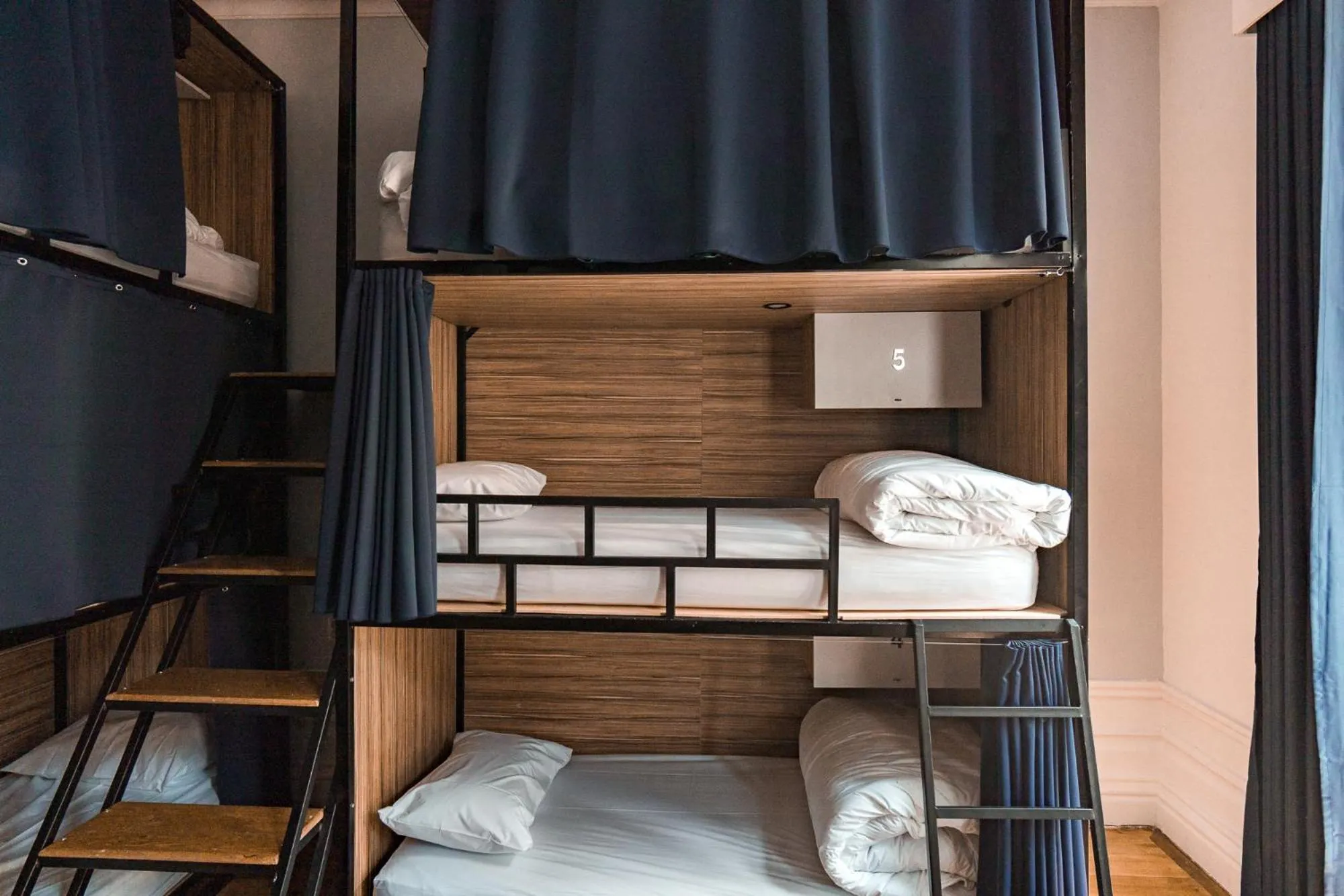 bunk bed, Bed in Rosalma Hostel