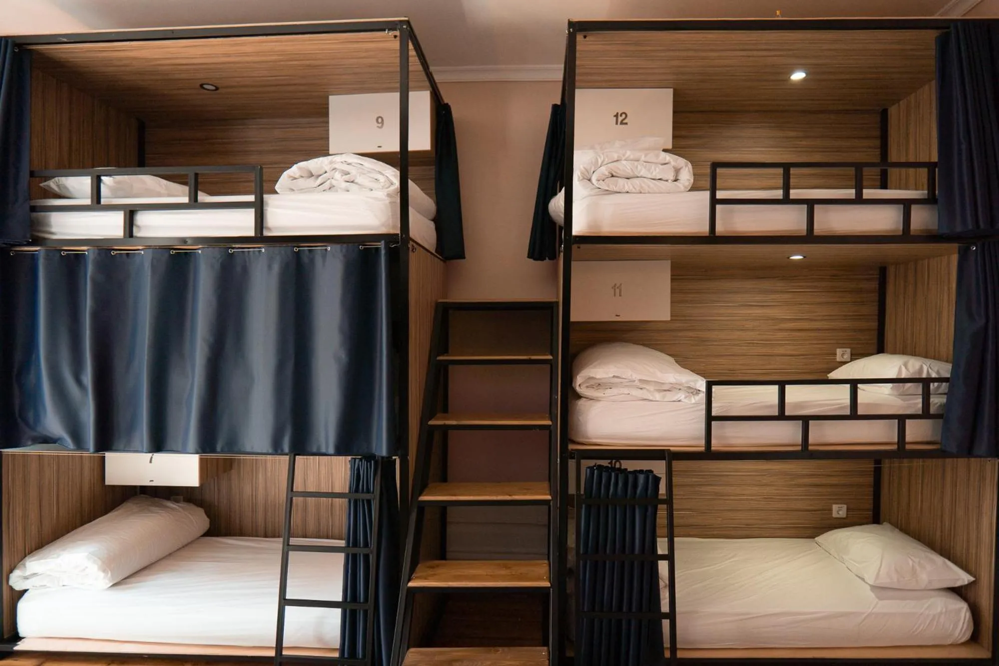 bunk bed, Bed in Rosalma Hostel