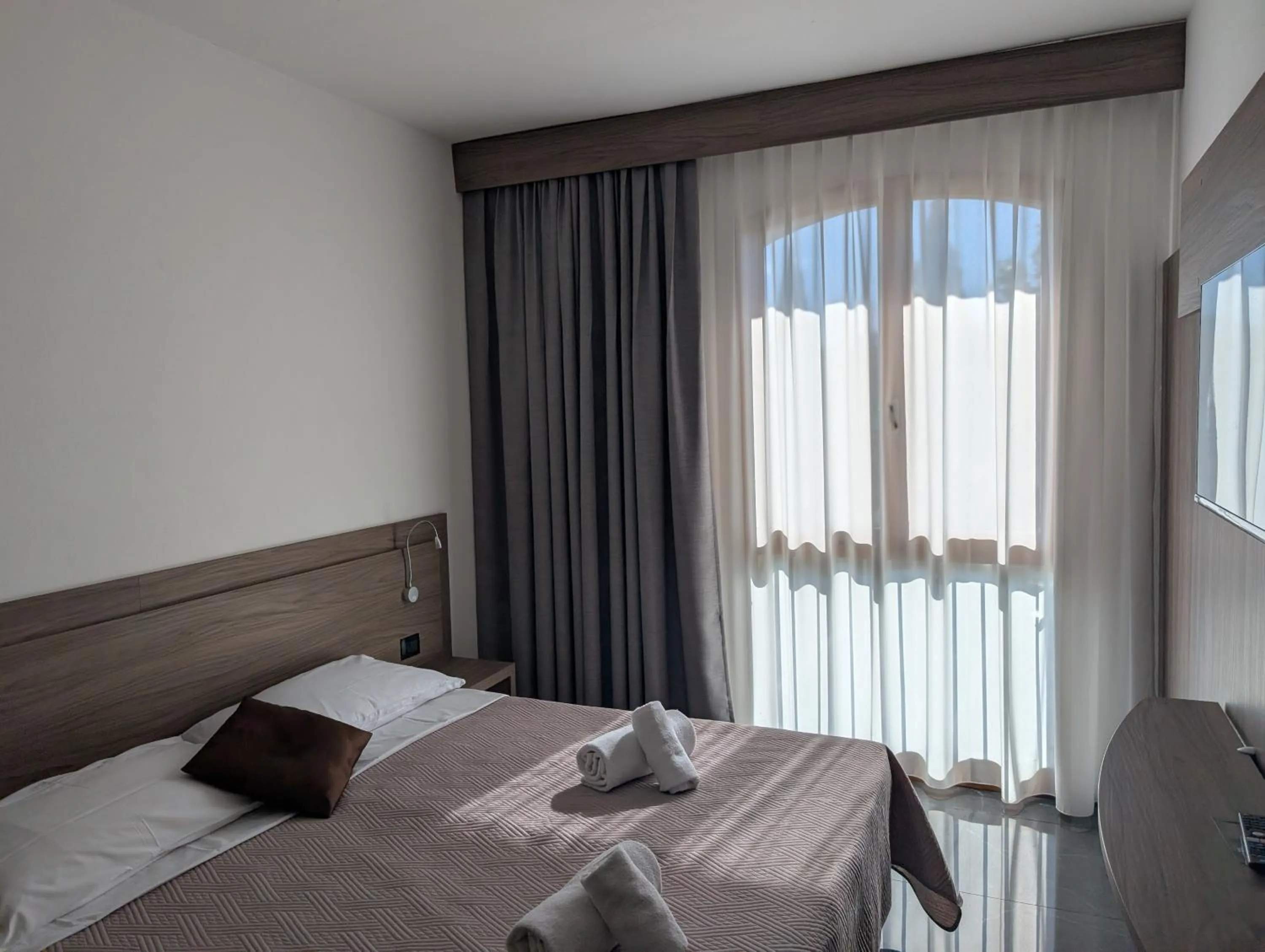 Bedroom, Bed in Hotel Carignano