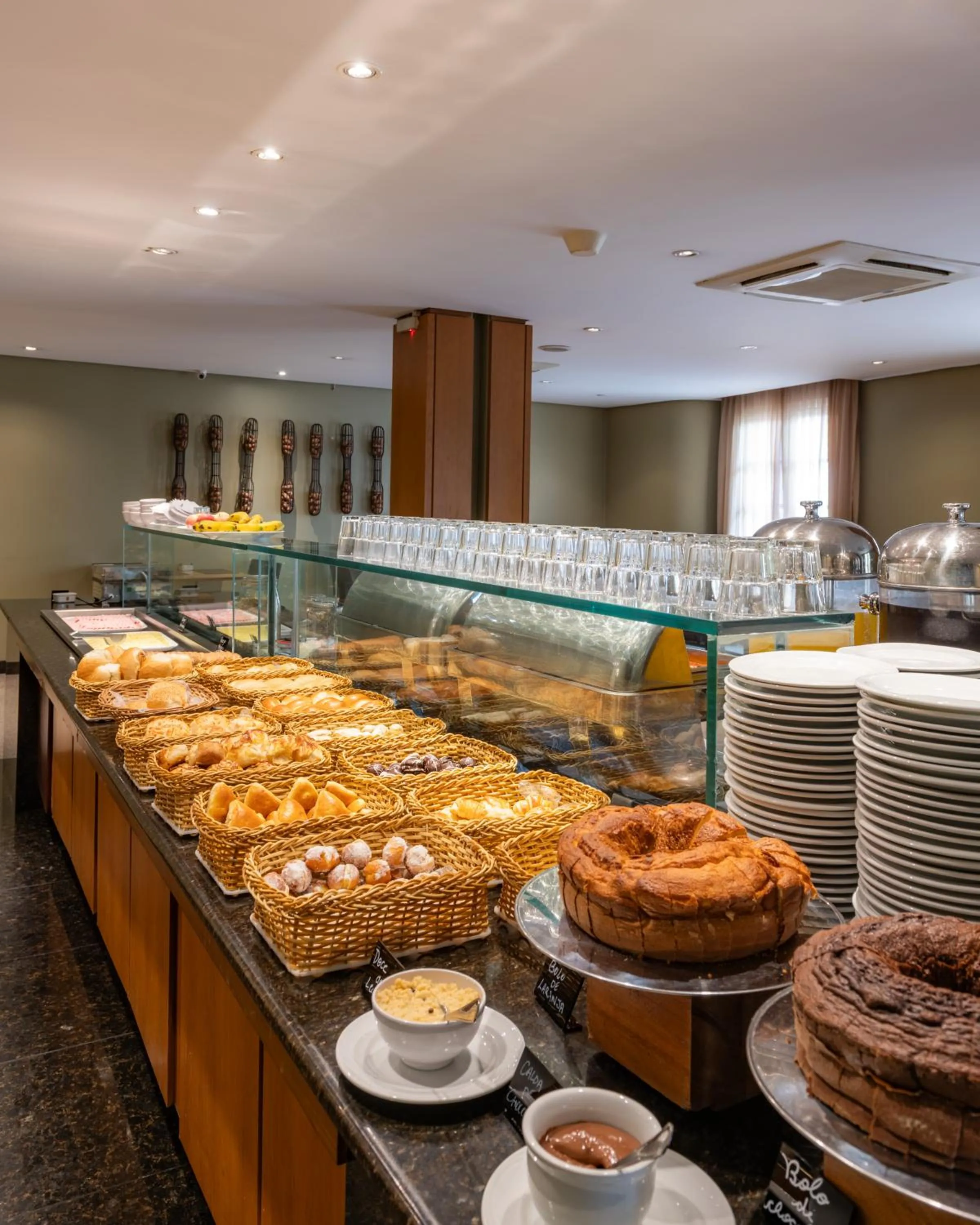 Breakfast in DELPLAZA Marabá São Paulo