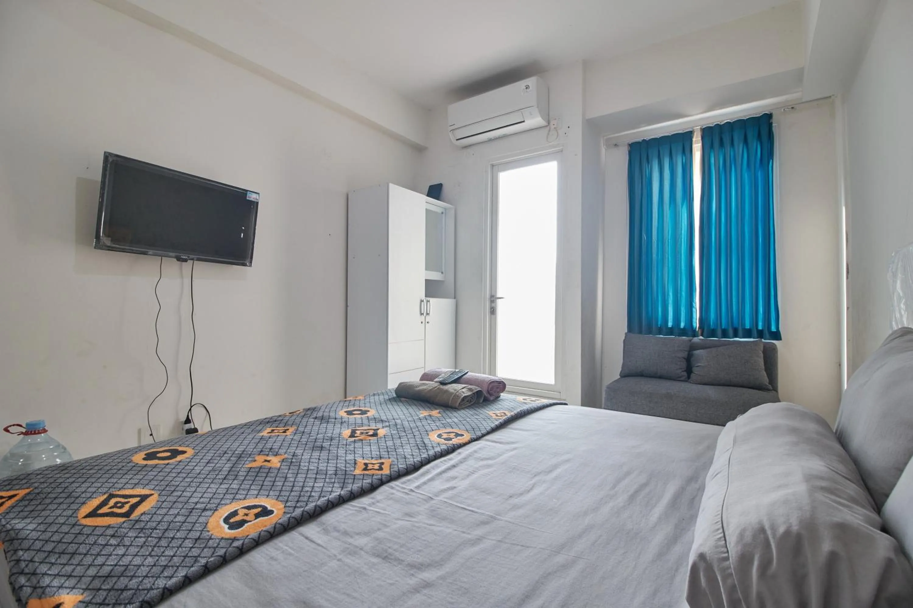 Bed in Room Rendi Podomoro Golf View