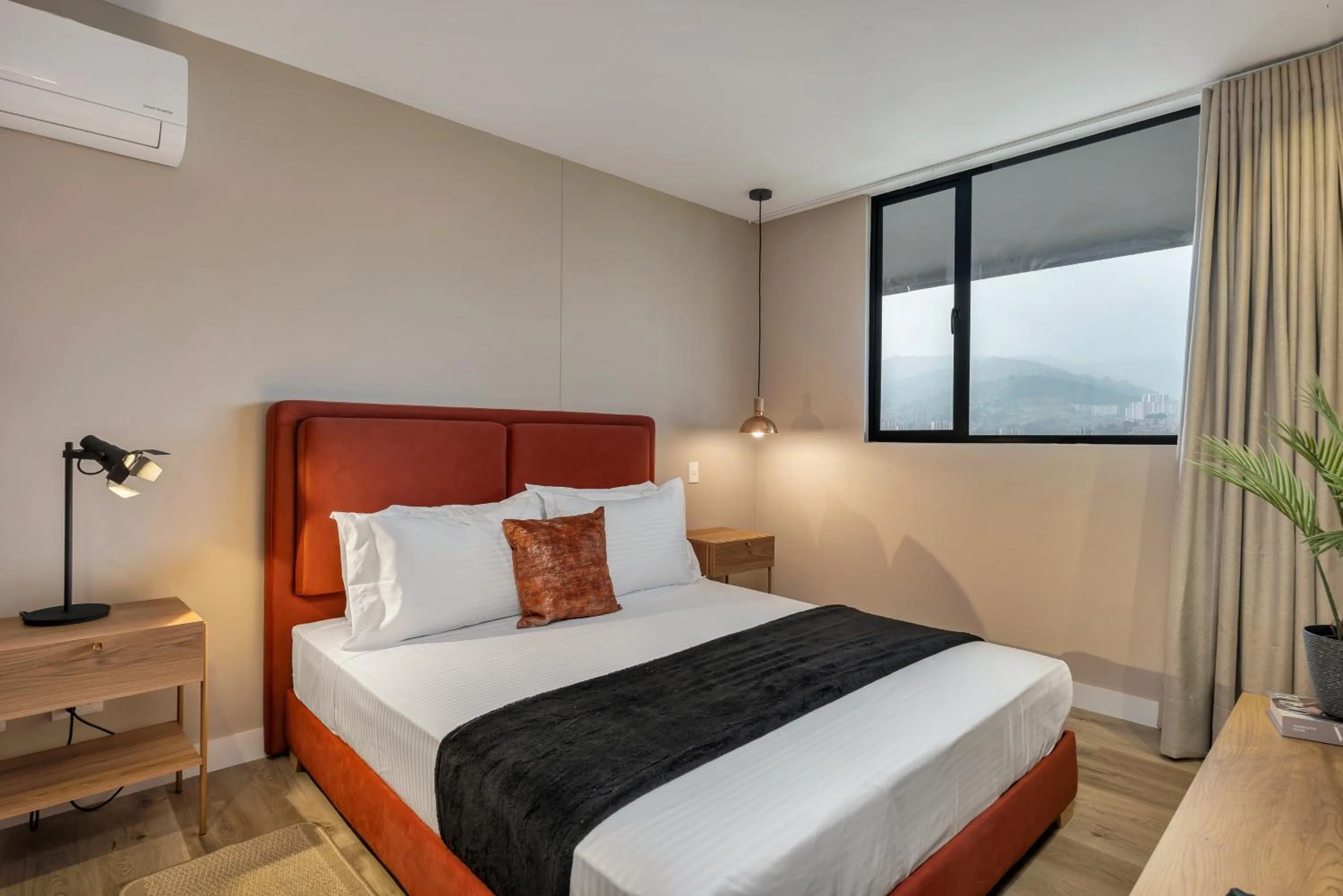 Bed in Apartamentos Go Living & Suites by HOUSY HOST