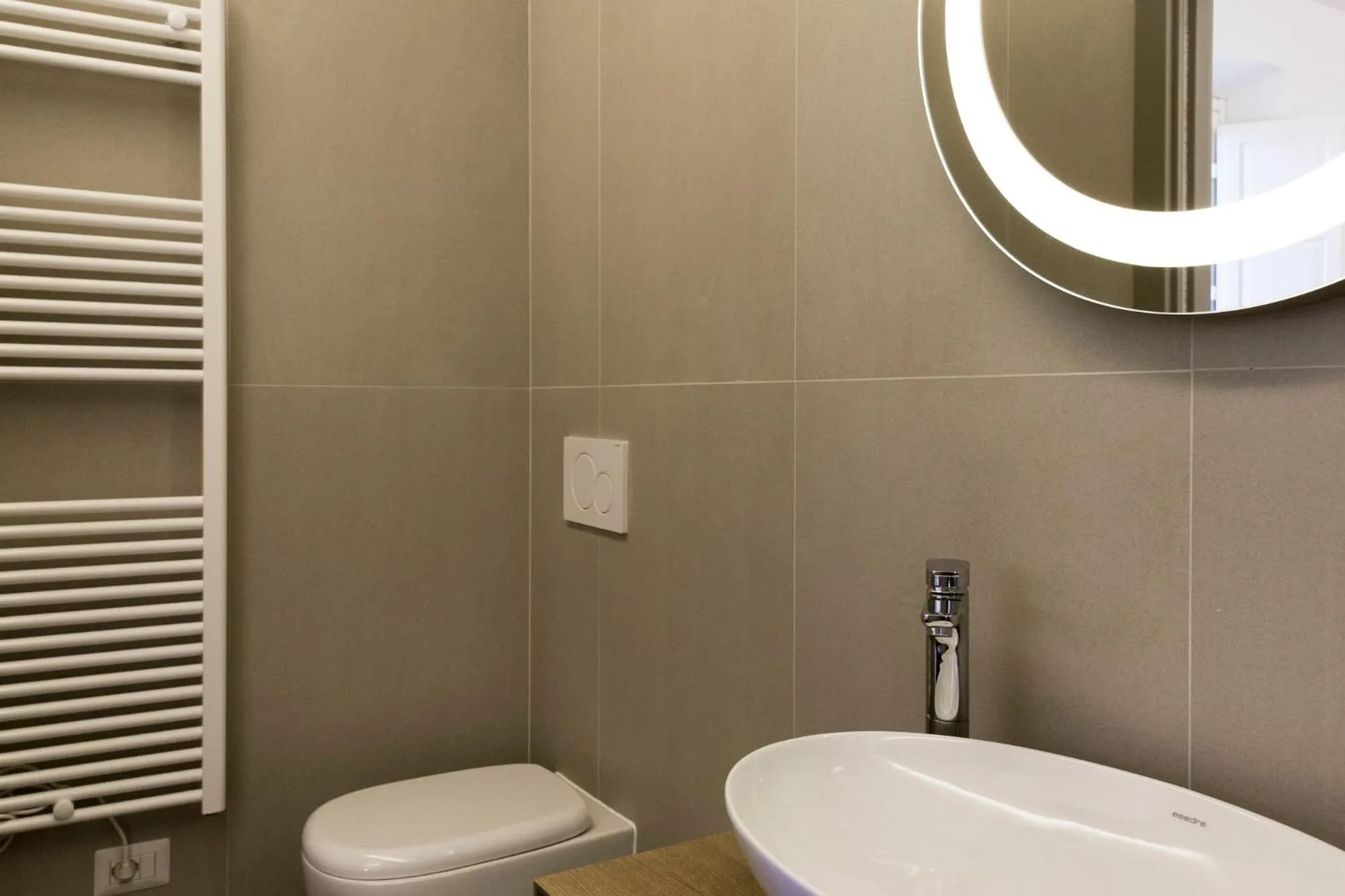 Bathroom in Palazzo dei Ciompi Suites