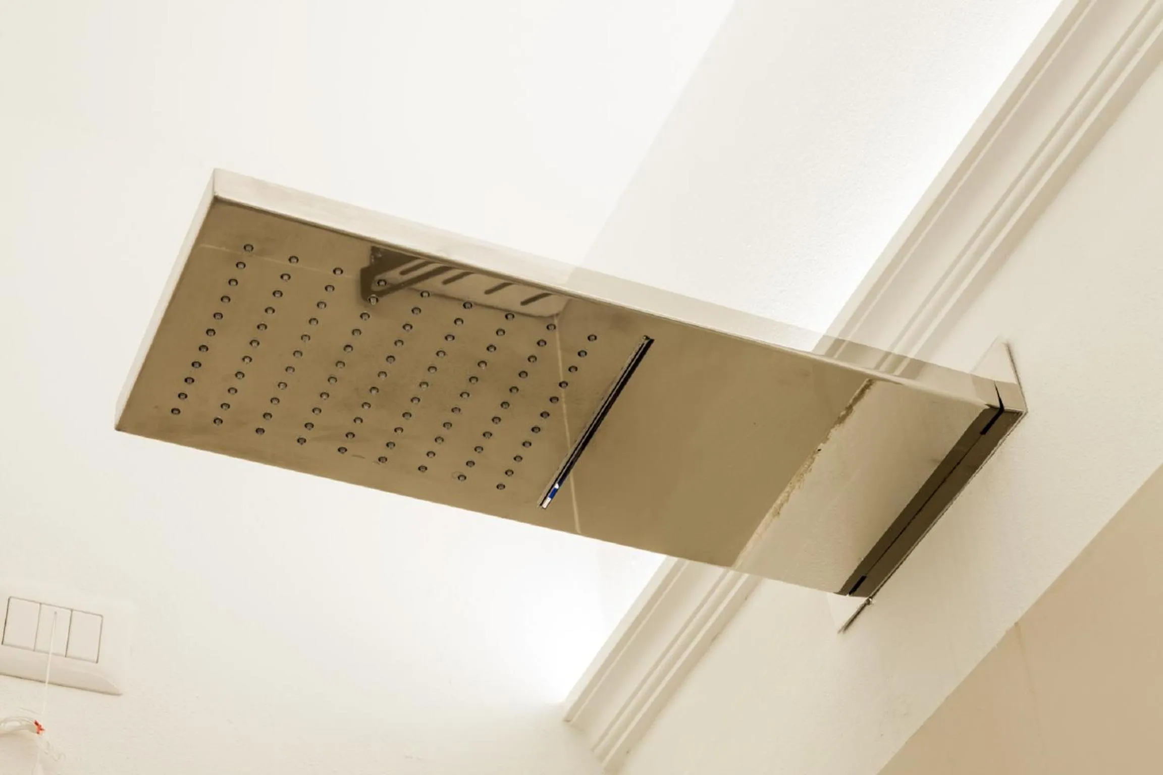 Shower in Palazzo dei Ciompi Suites