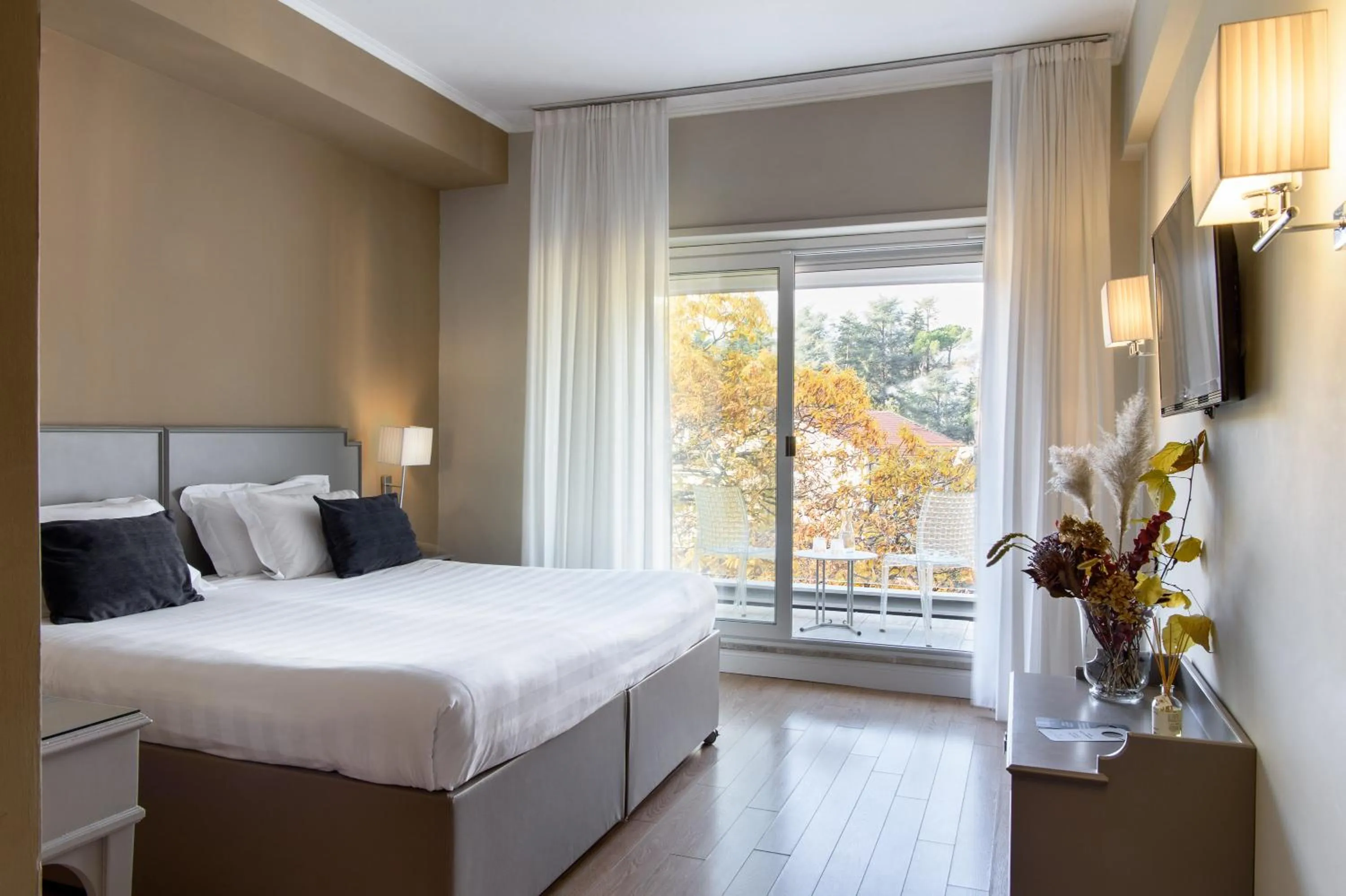 Bedroom, Bed in Silva Hotel Splendid