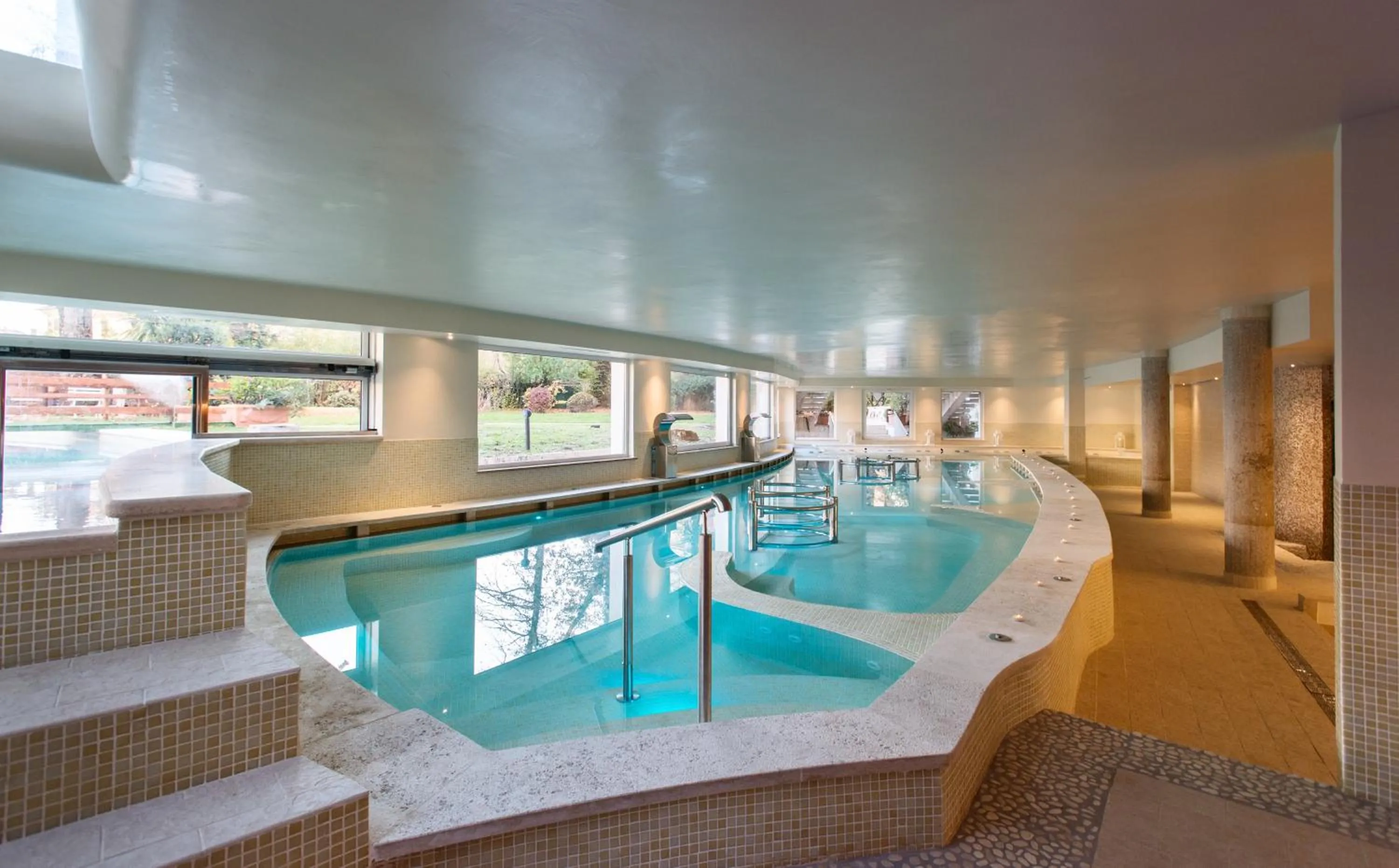 Swimming pool in Silva Hotel Splendid