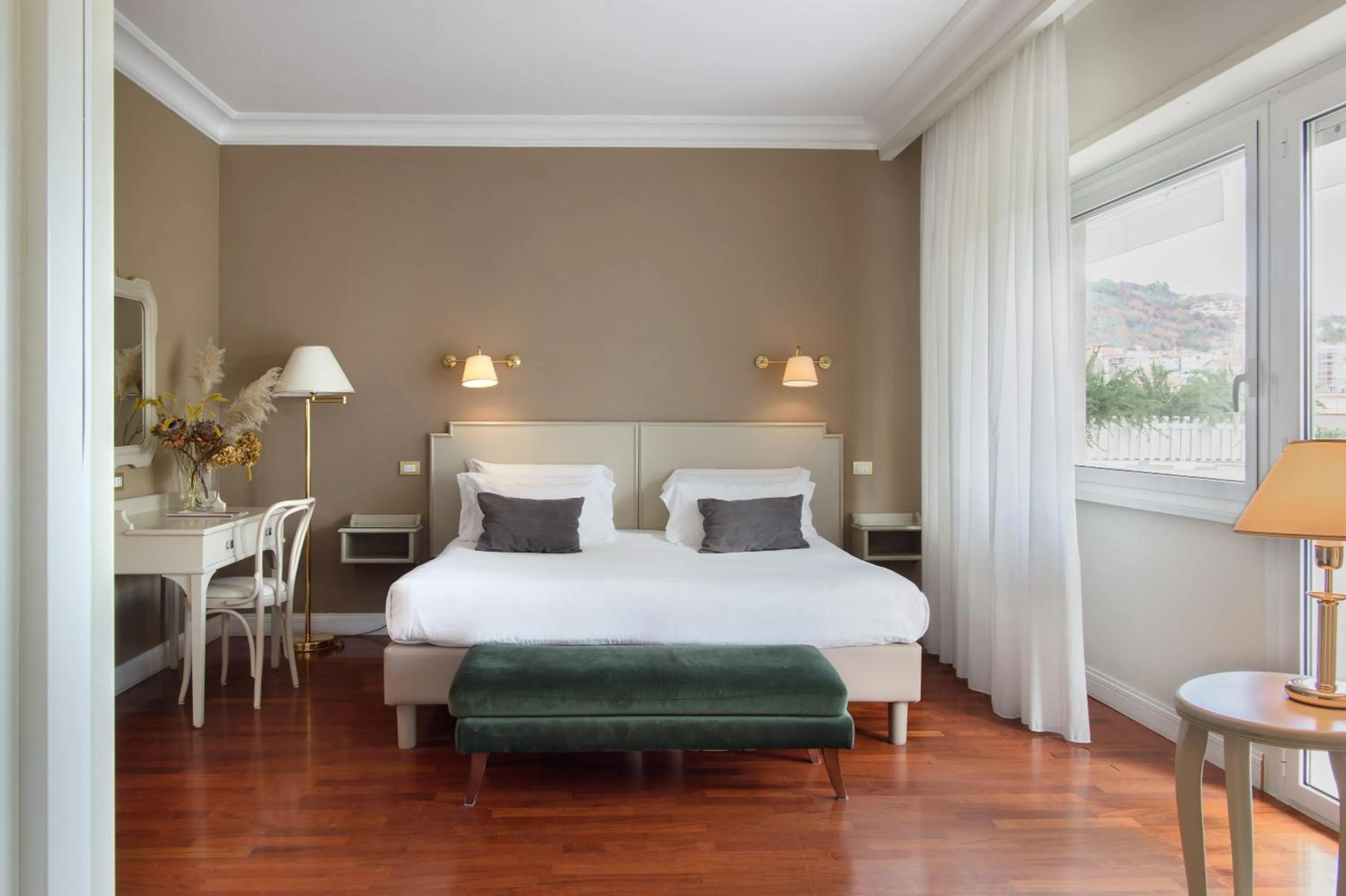 Bedroom, Bed in Silva Hotel Splendid