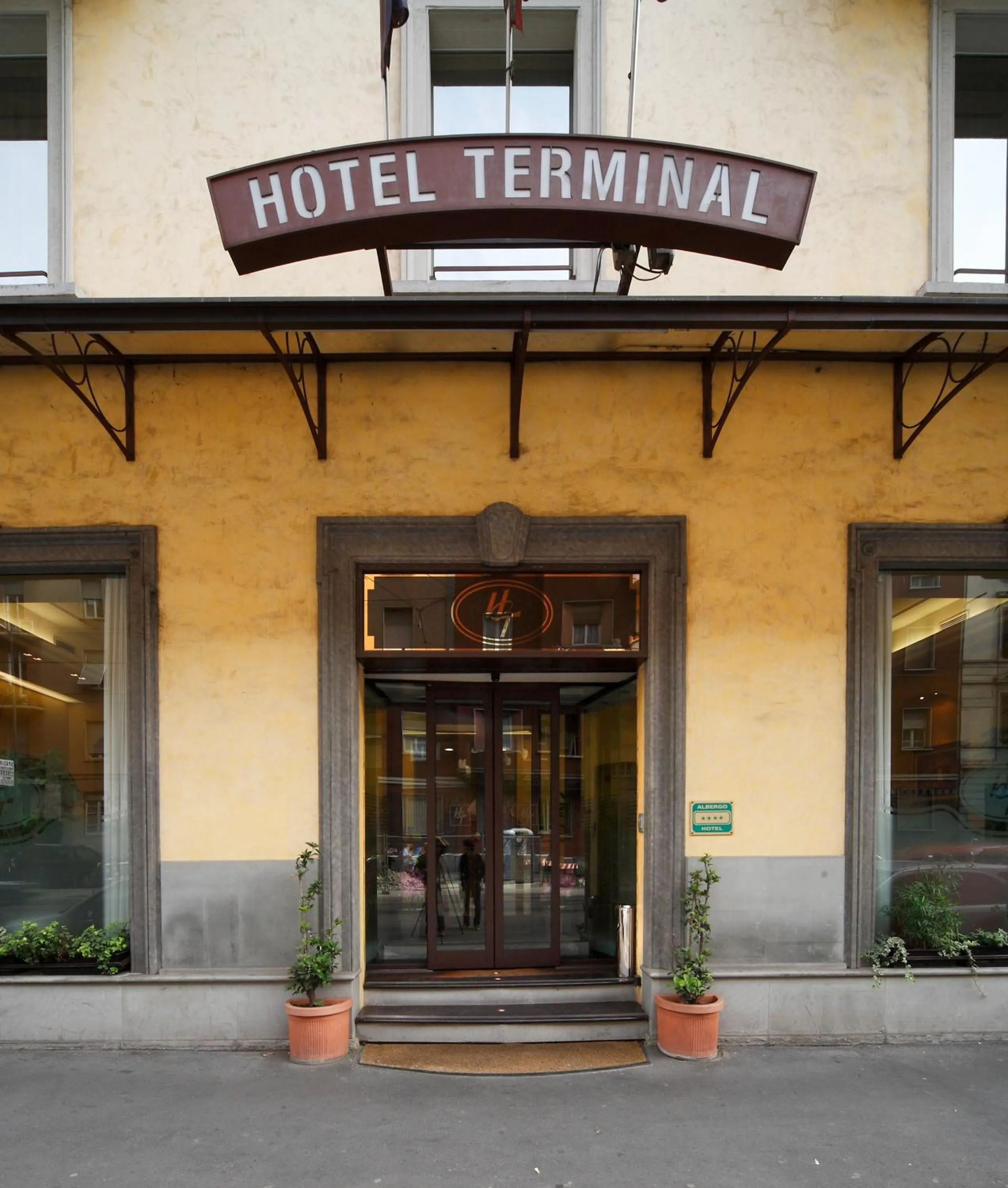 Facade/entrance in Hotel Terminal