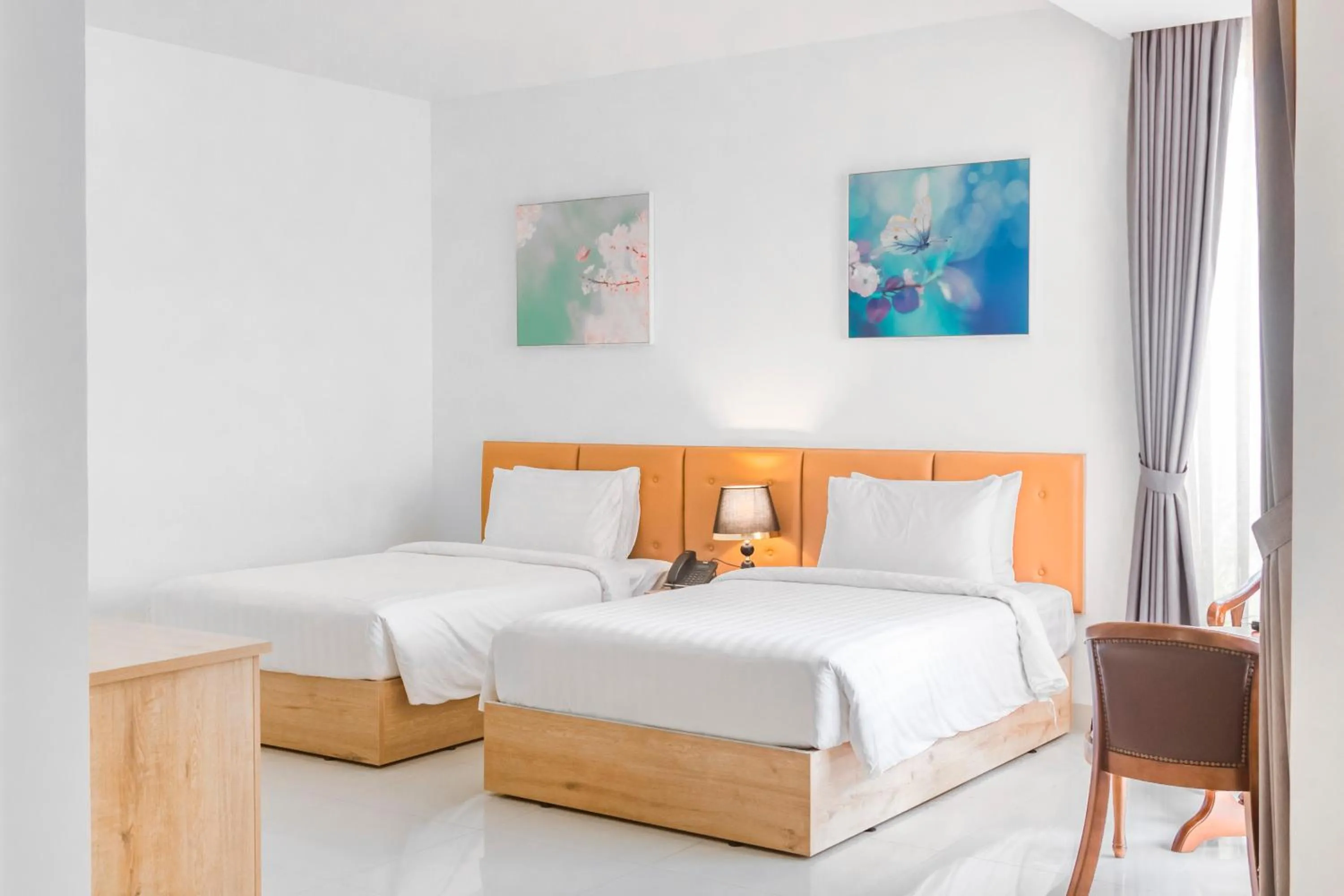 Bedroom, Bed in Sea Breeze Hotel & Villa