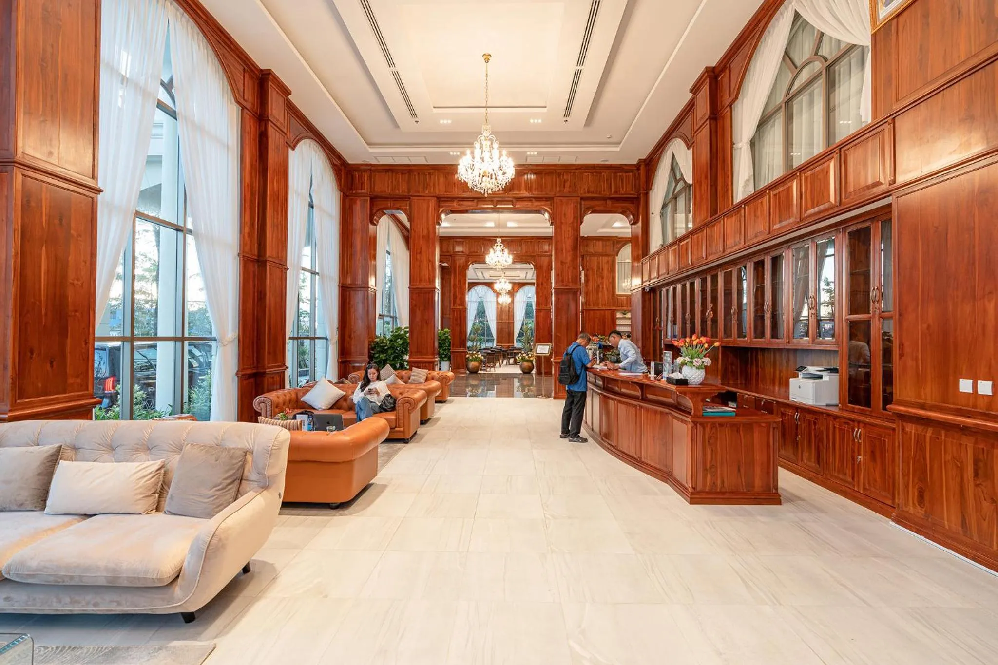 Lobby or reception in Sea Breeze Hotel & Villa