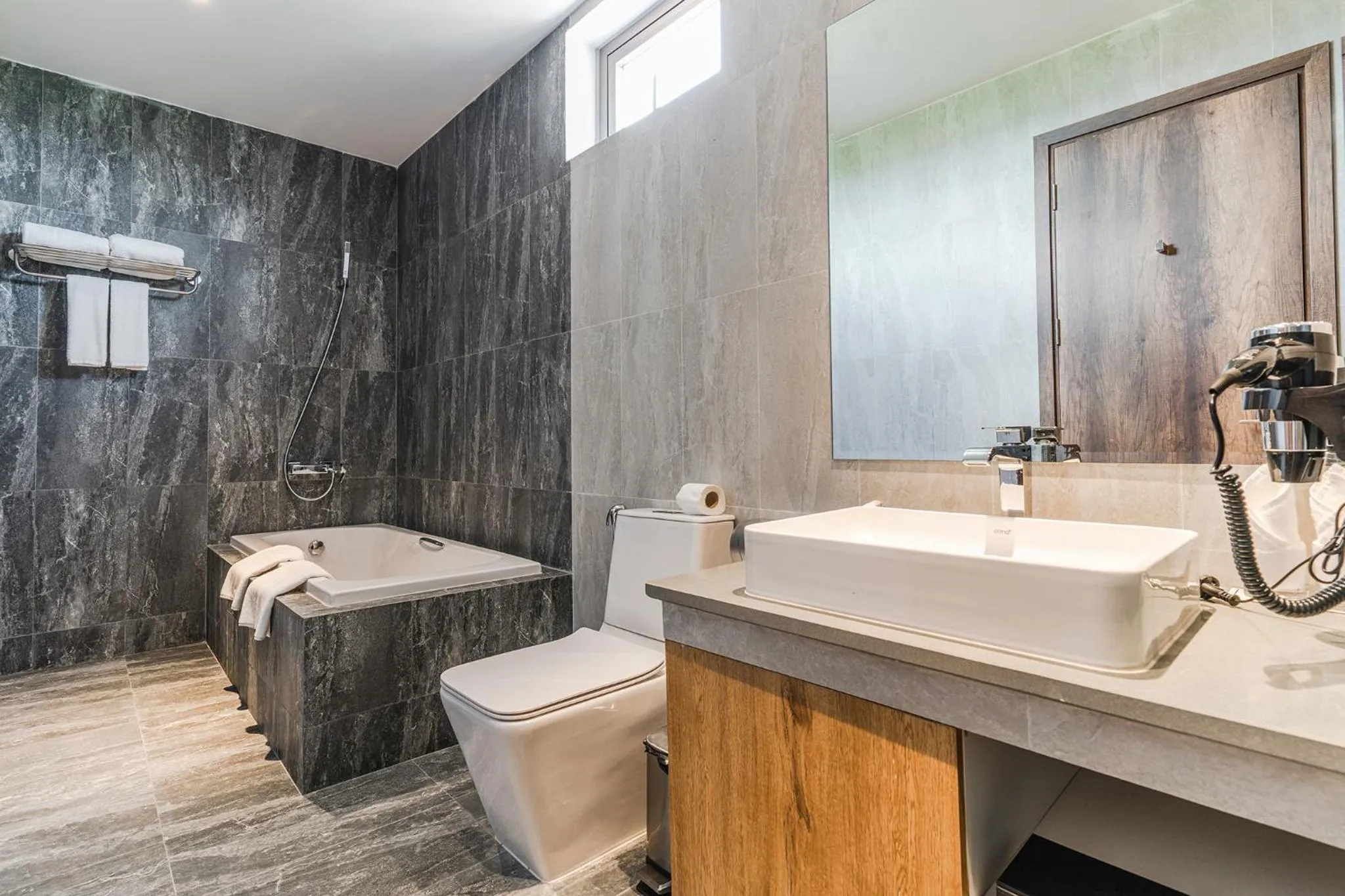 Bathroom in Sea Breeze Hotel & Villa