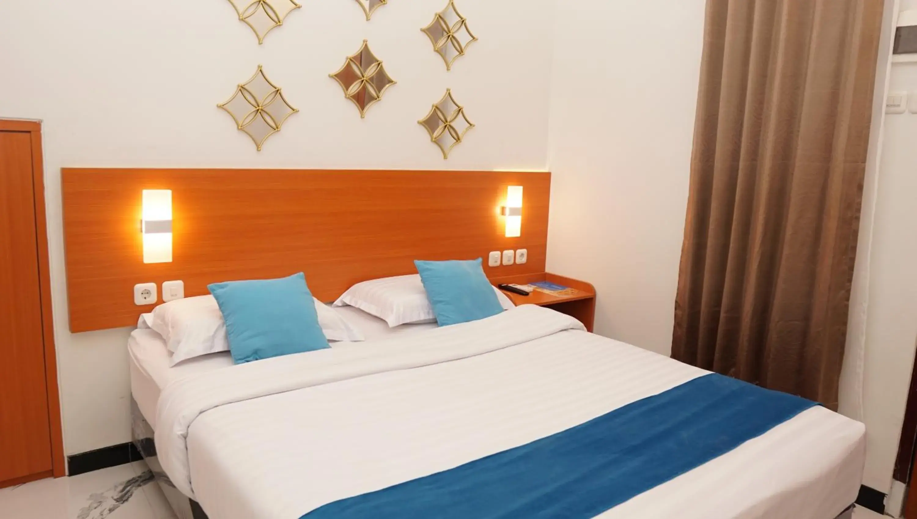 Standard Queen Room in Jazz Room Kampung Inggris Syariah Standard Queen Room in Jazz Room Kampung Inggris Syariah