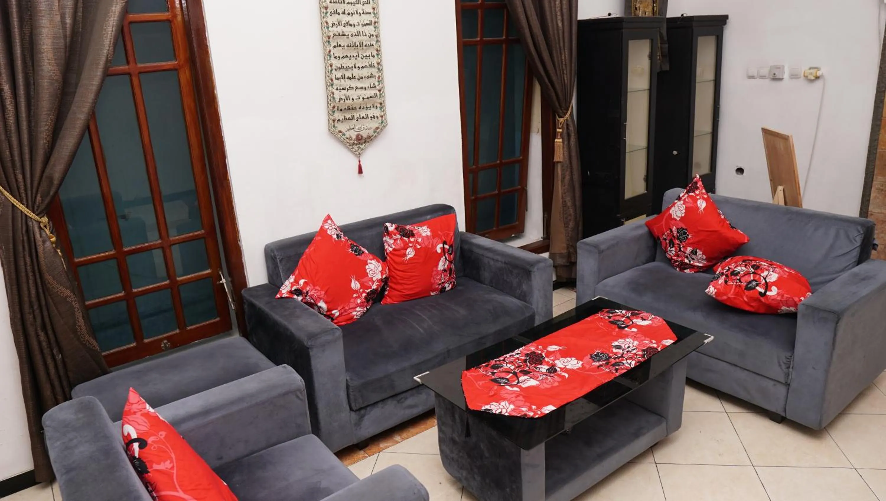 Living room in Jazz Room Kampung Inggris Syariah