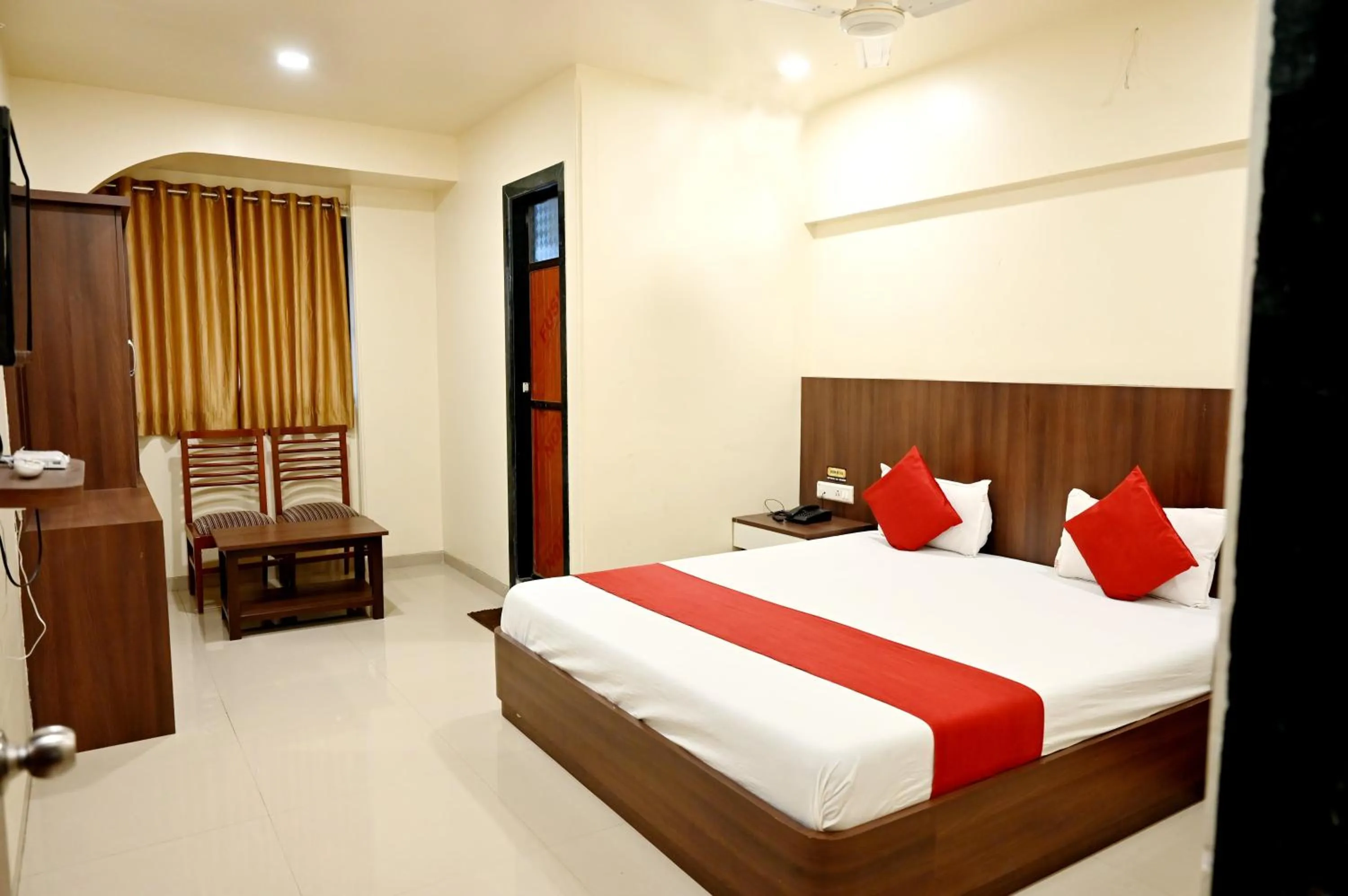 View (from property/room), Bed in Hotel Sagar