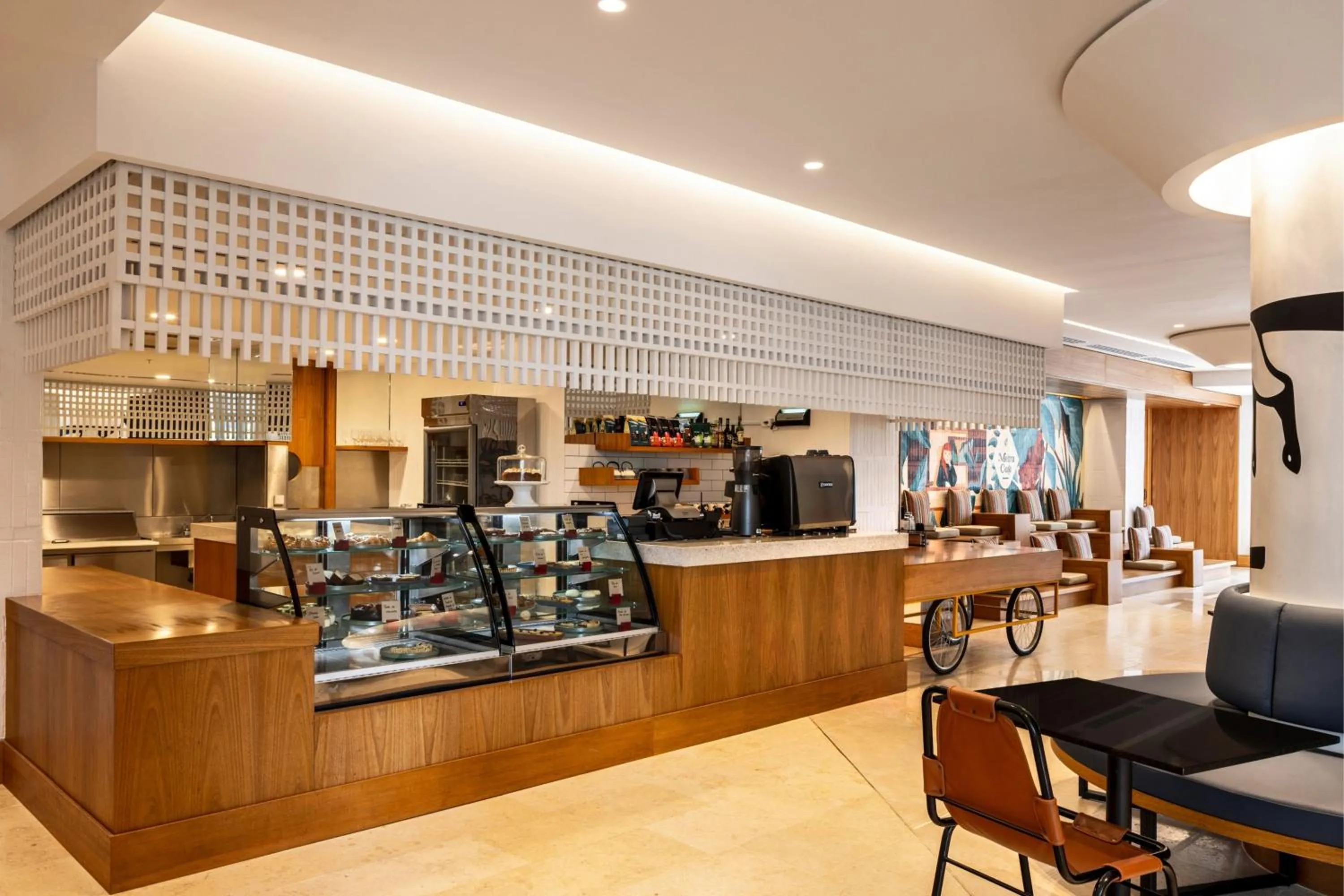Restaurant/places to eat in Barranquilla Marriott Hotel