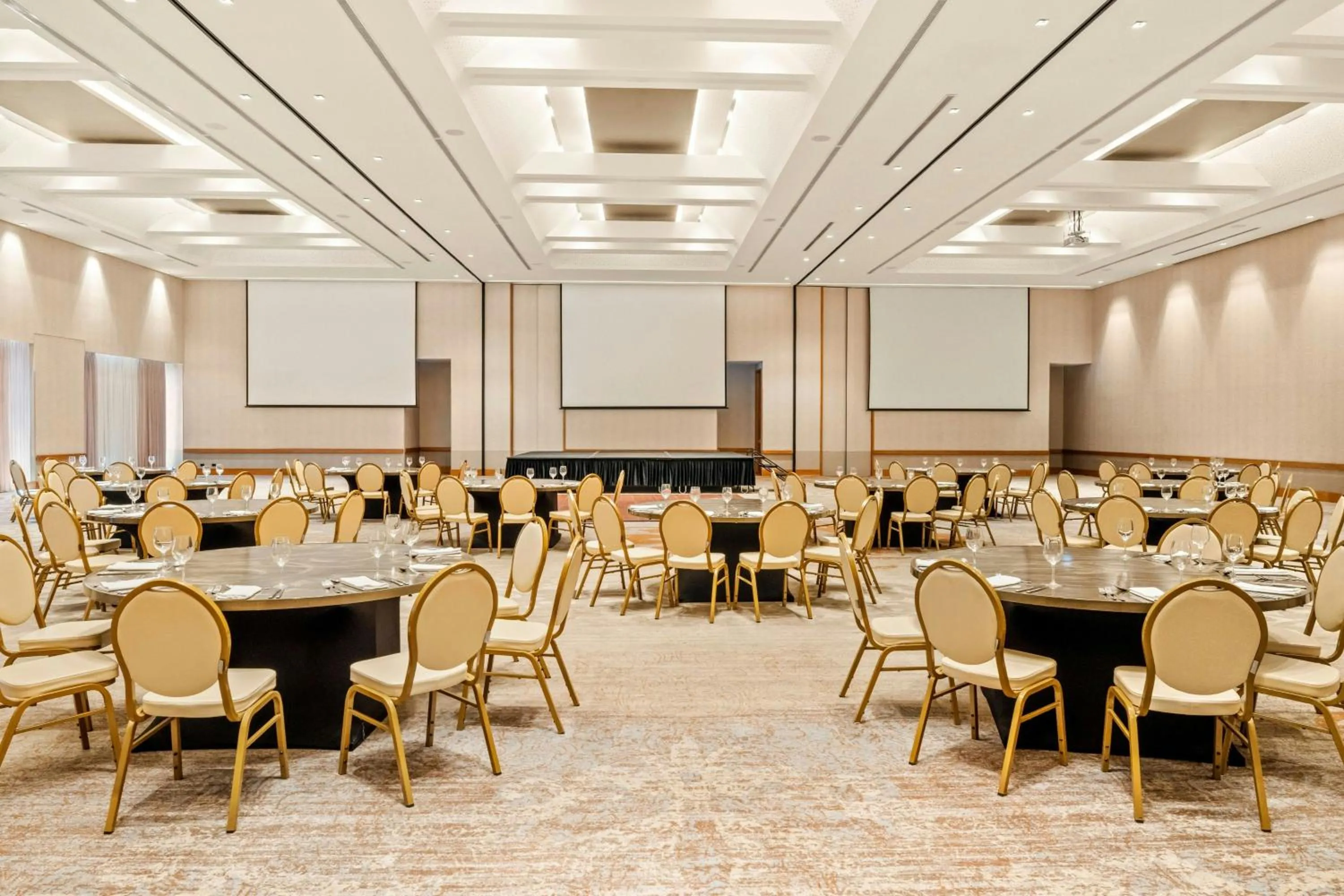 Meeting/conference room in Barranquilla Marriott Hotel