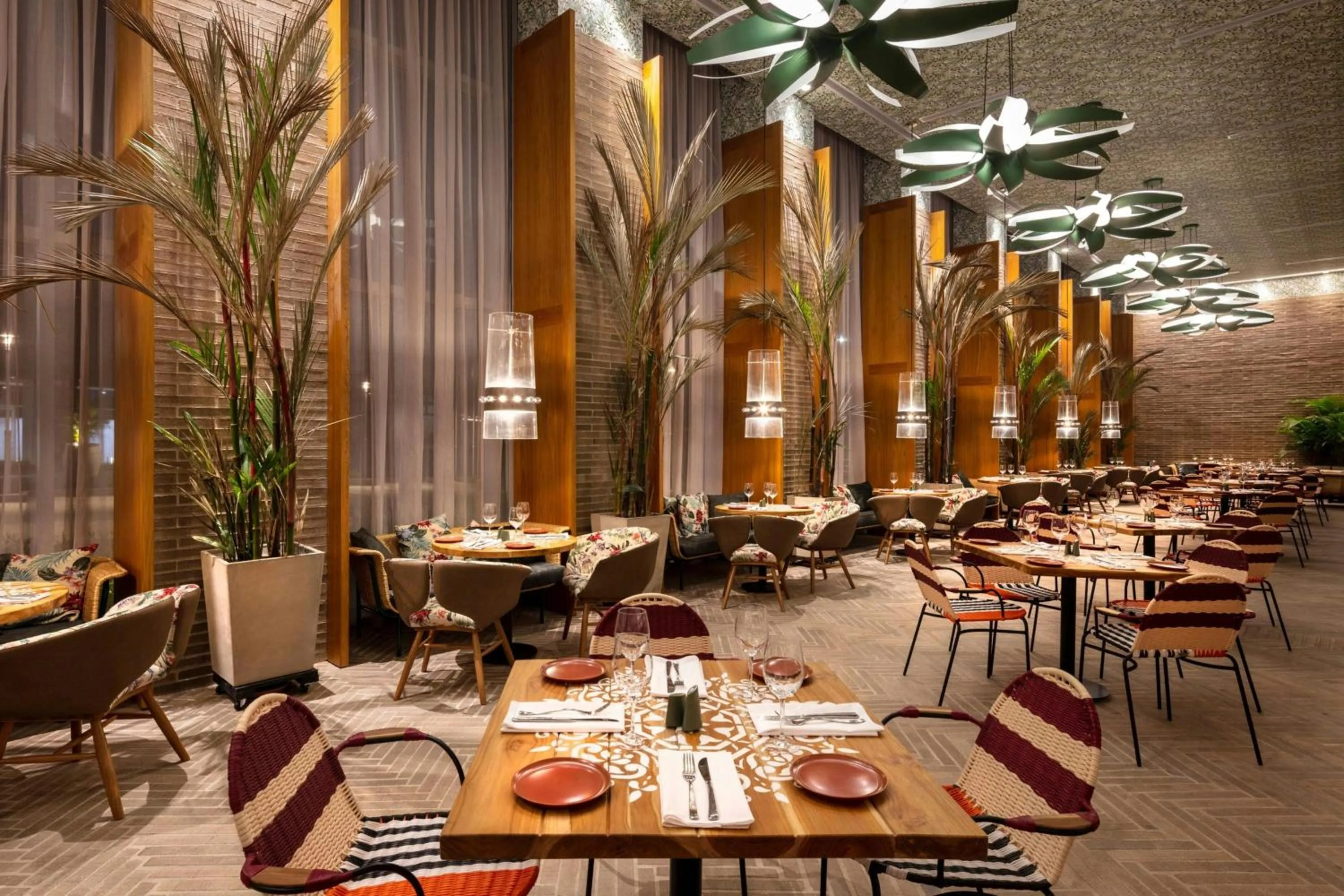 Restaurant/places to eat in Barranquilla Marriott Hotel