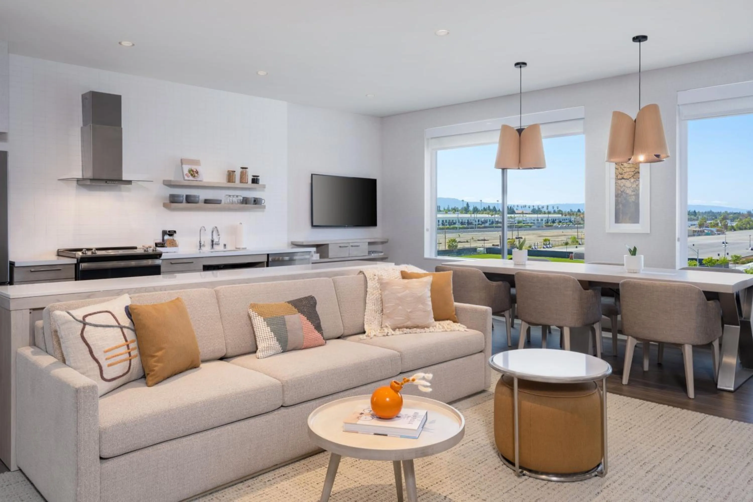 Photo of the whole room in Element San Jose Airport