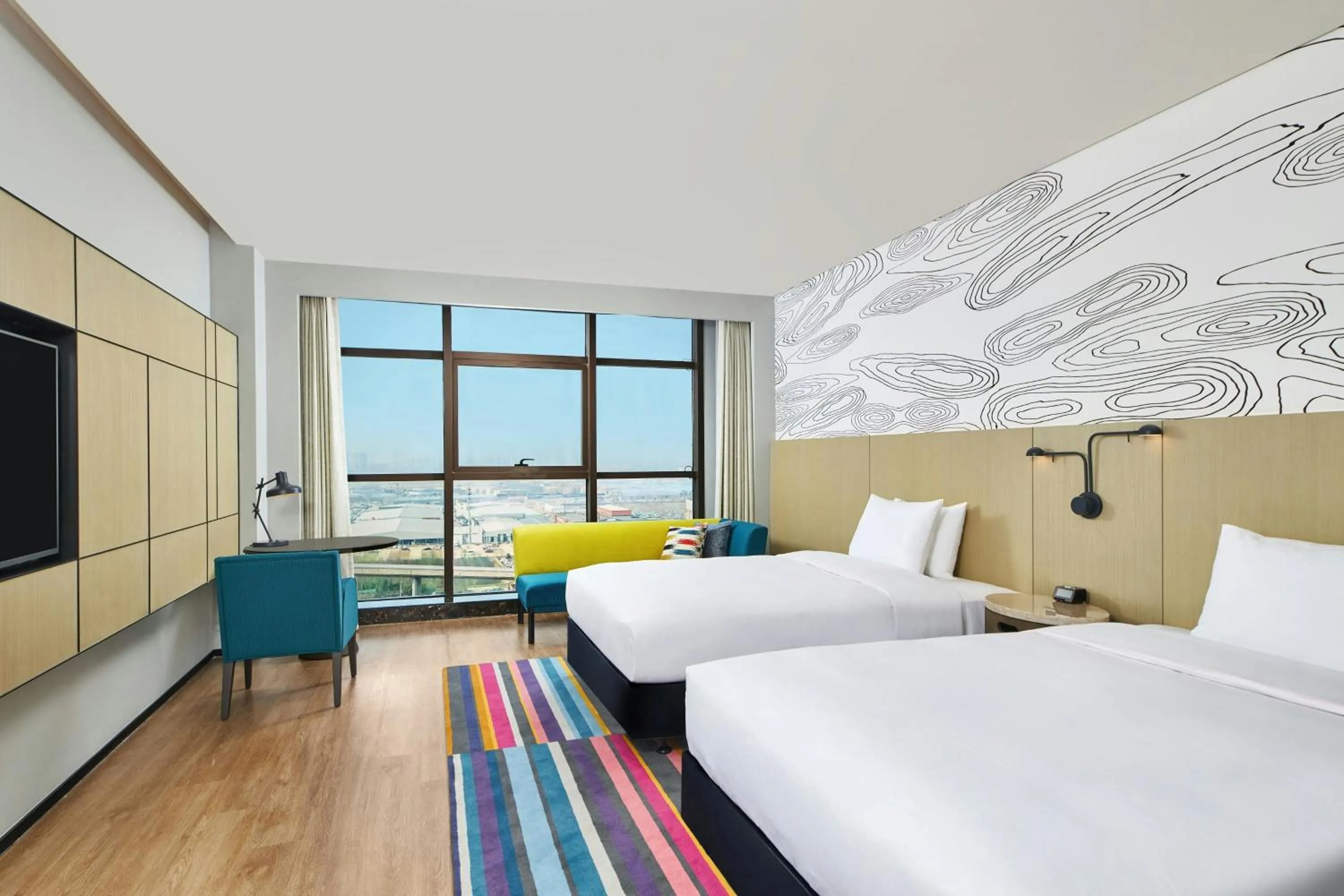 Photo of the whole room, Bed in Aloft Shijiazhuang
