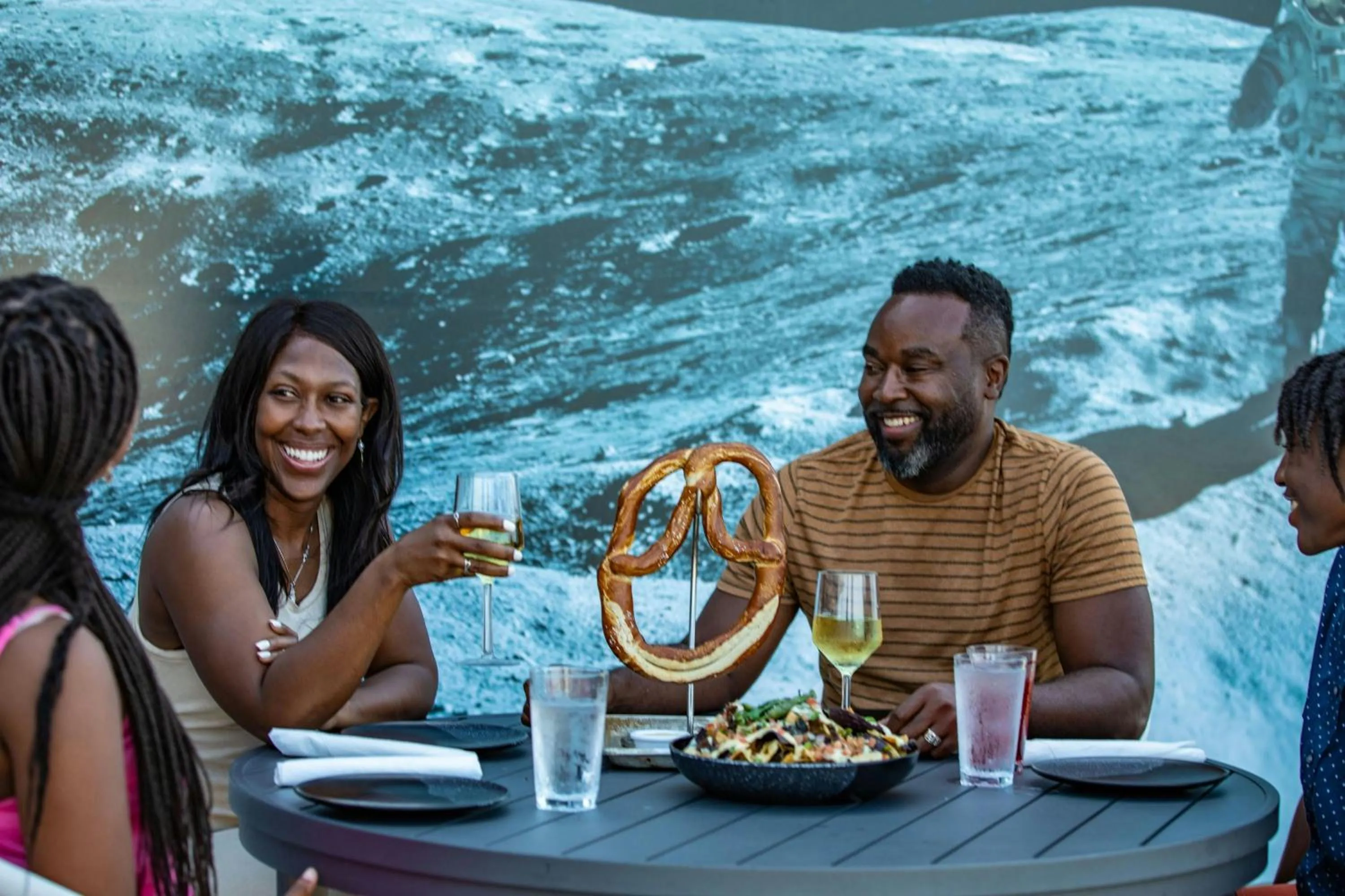 Restaurant/places to eat in Courtyard By Marriott Titusville Kennedy Space Center