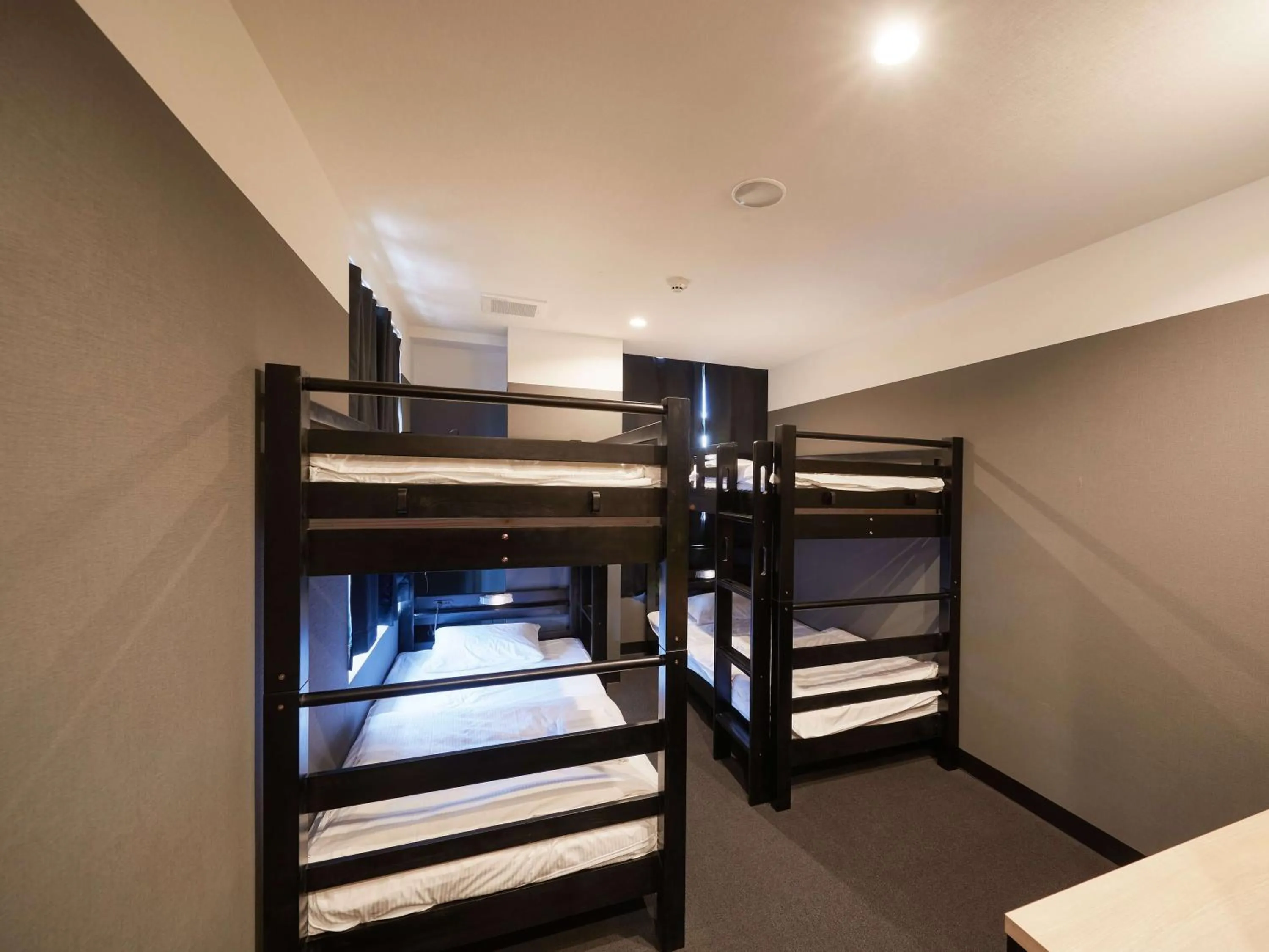 bunk bed, Bed in CABIN&HOTEL CONSTANT NAHA