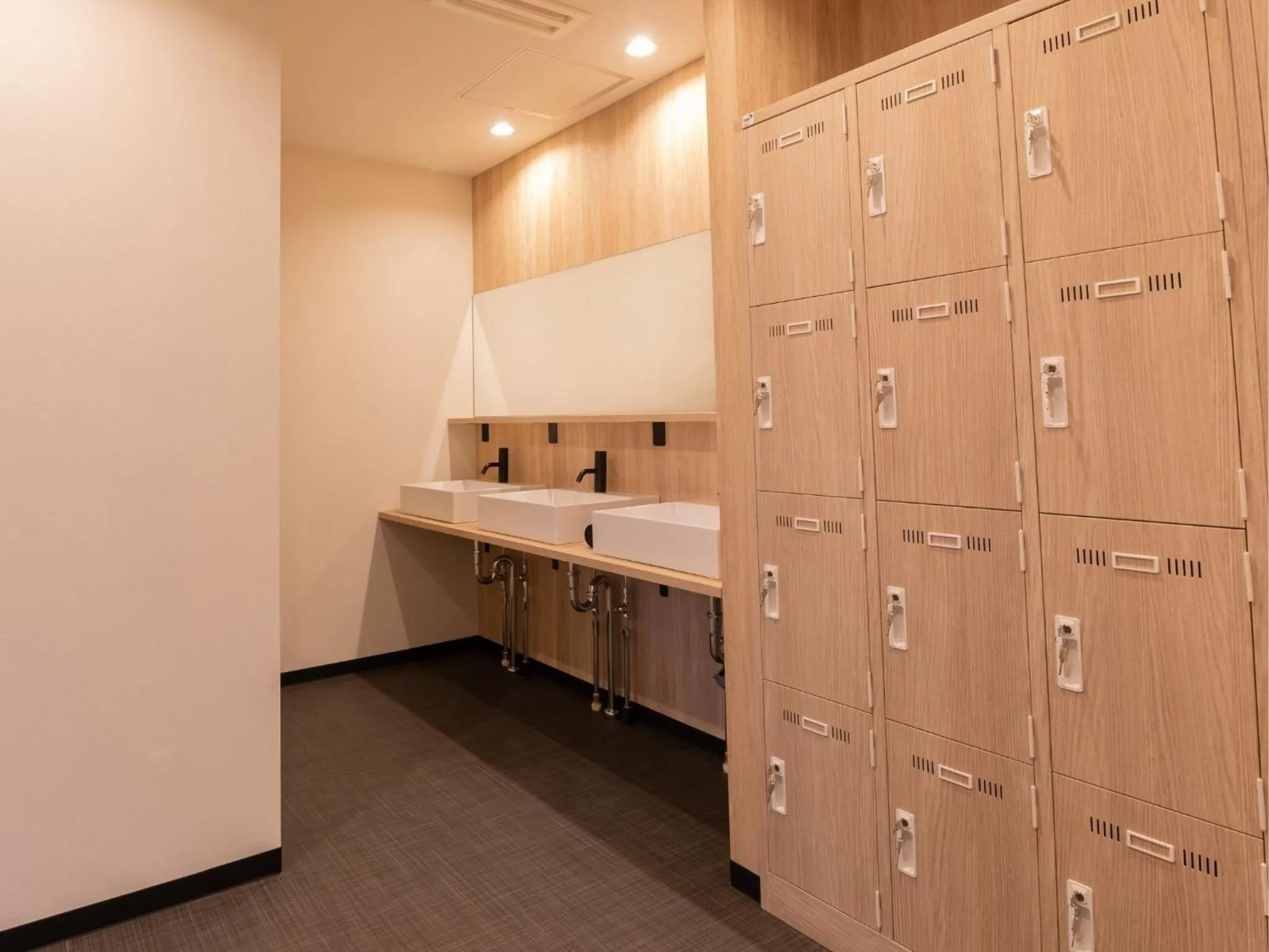 Public Bath in CABIN&HOTEL CONSTANT NAHA