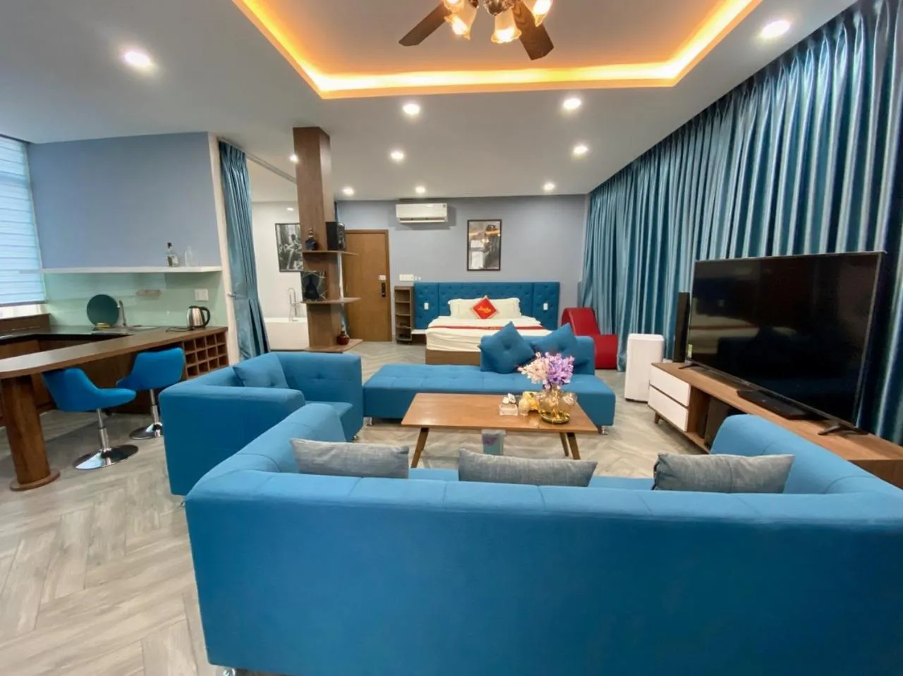 Family in Lucky hotel