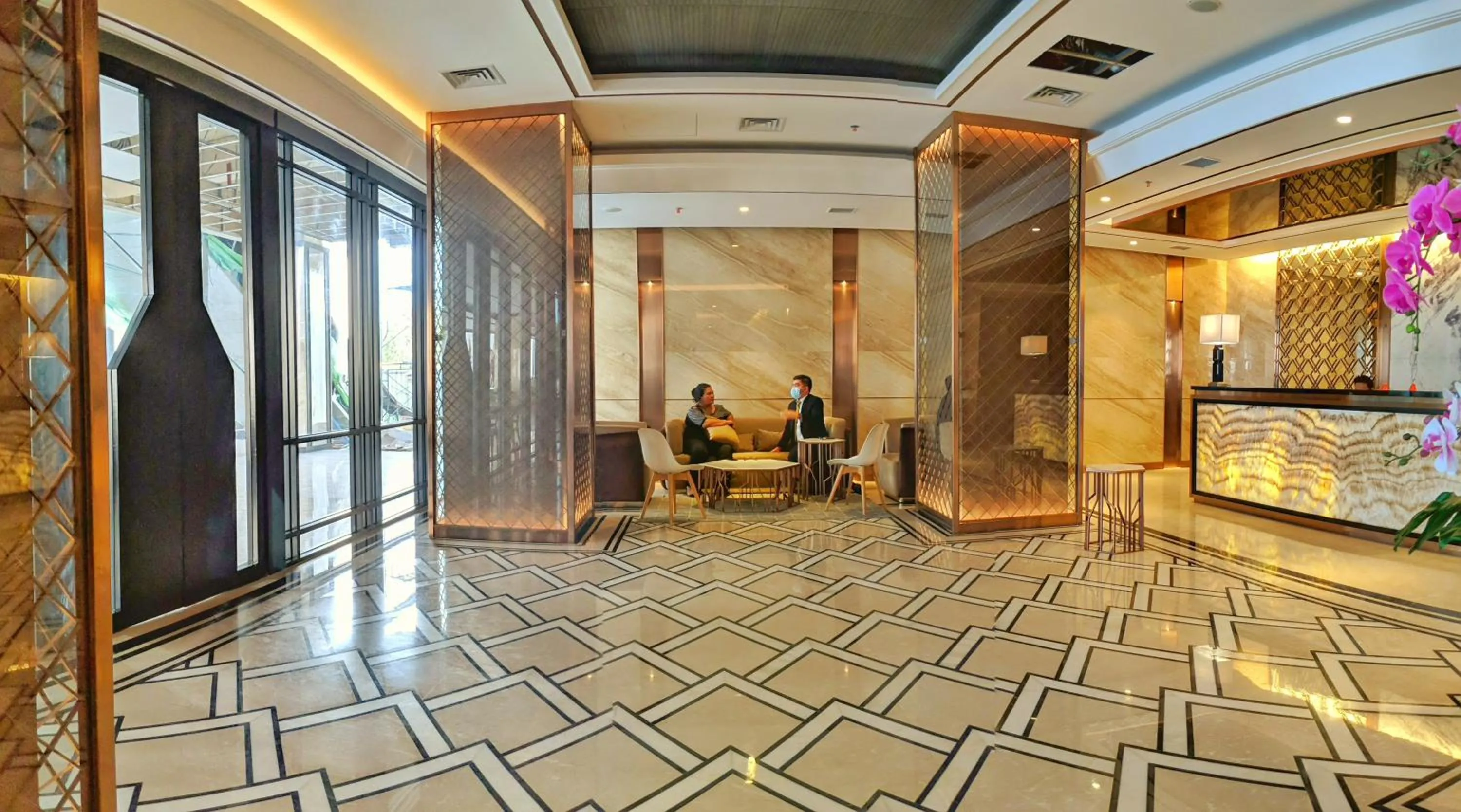 Lovina 3007 at Pollux Meisterstadt