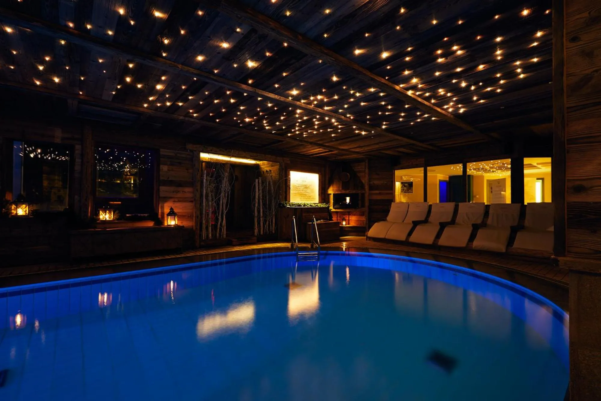 Swimming pool in Gran Baita Hotel & Wellness