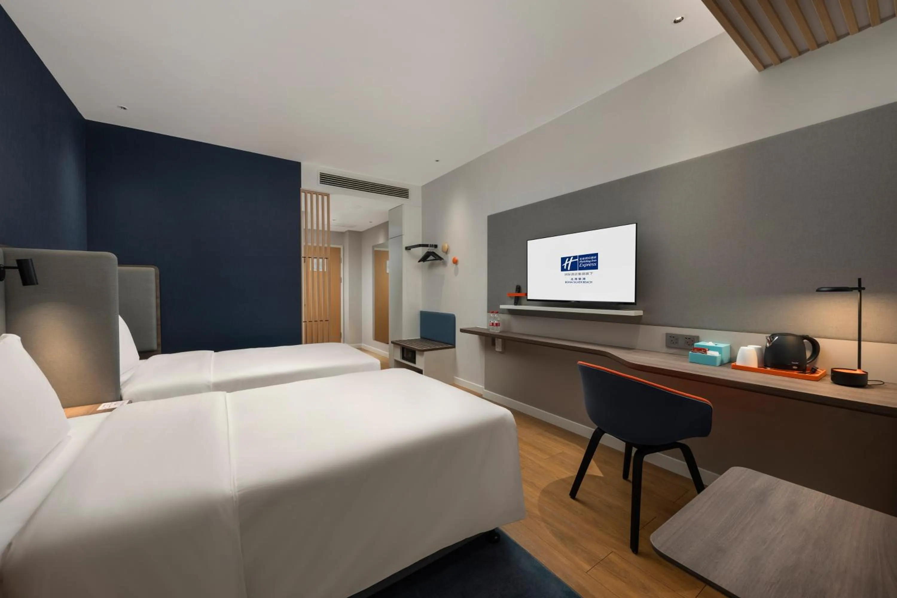 Bed in Holiday Inn Express Beihai Silver Beach by IHG