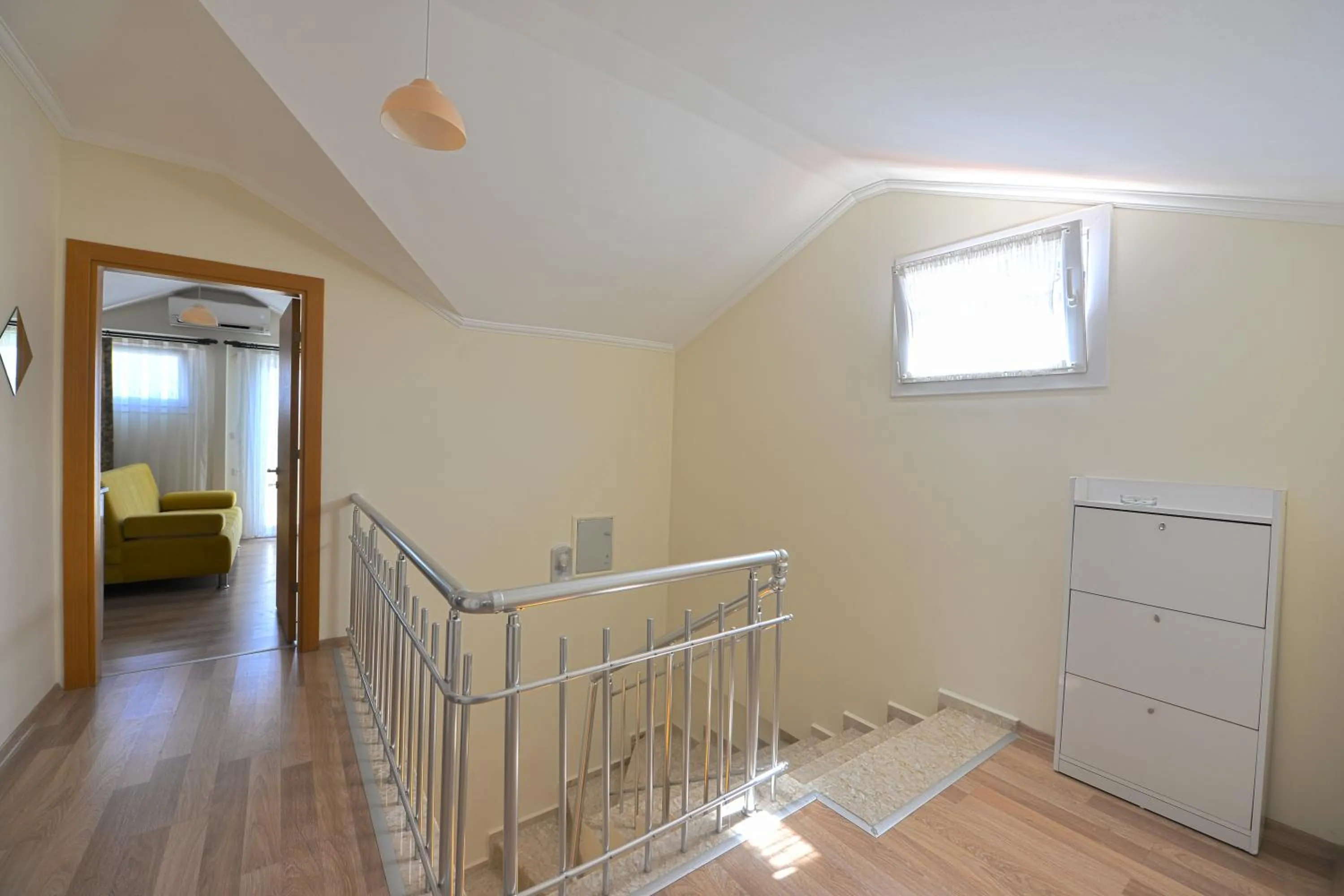 Decorative detail, Bed in Ozgur City Residence