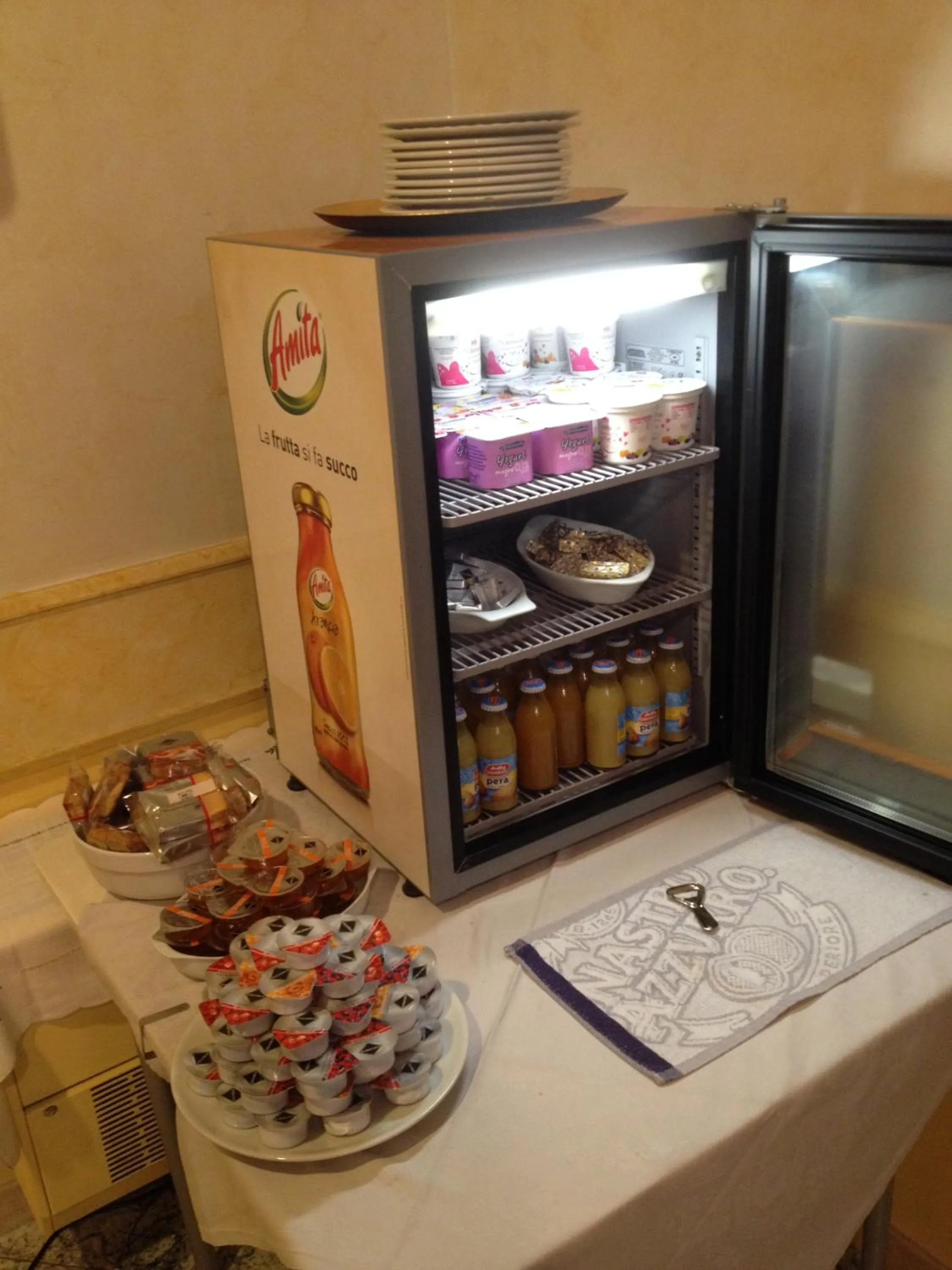 Food in Hotel Vienna