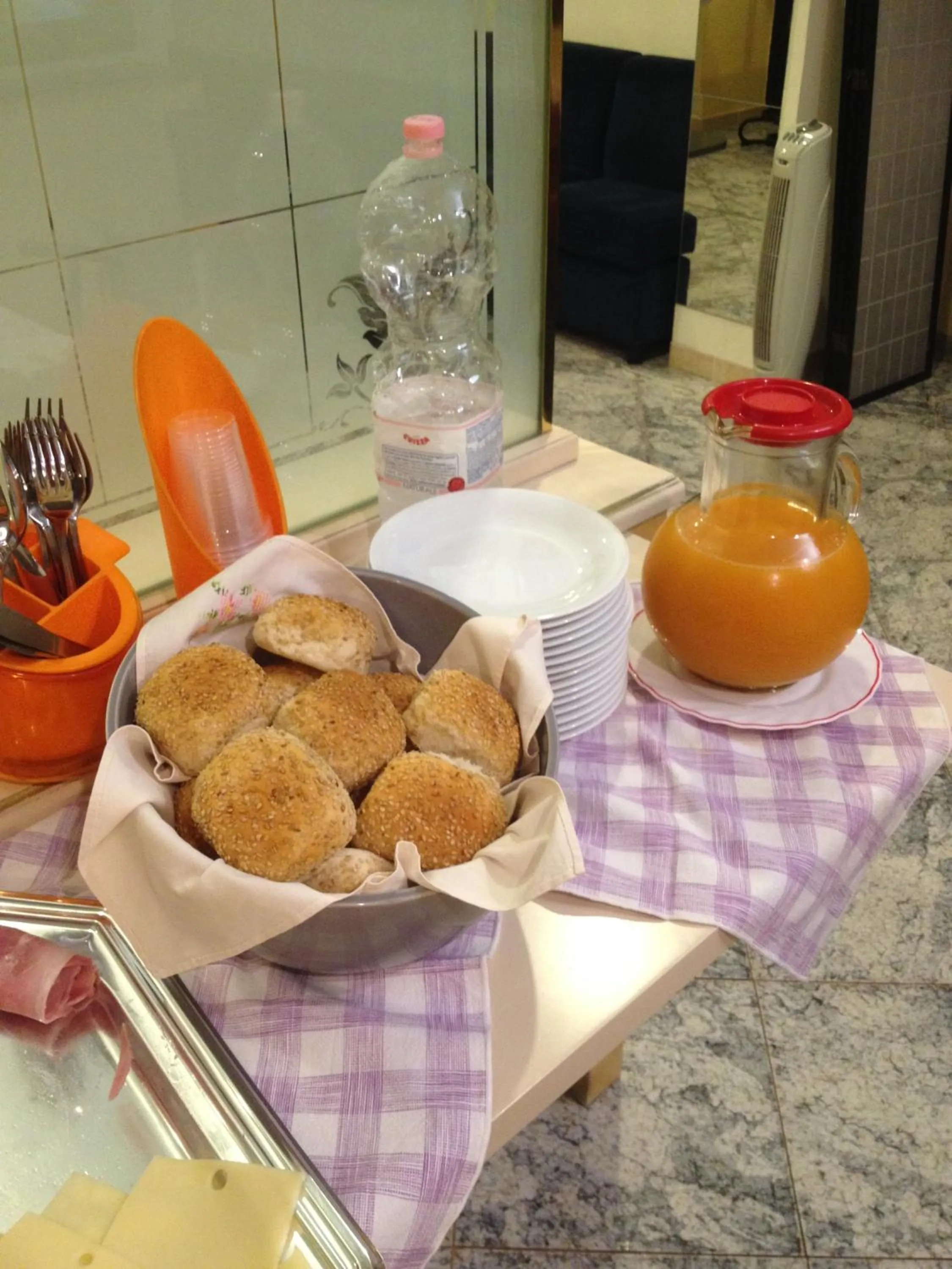 Food in Hotel Vienna