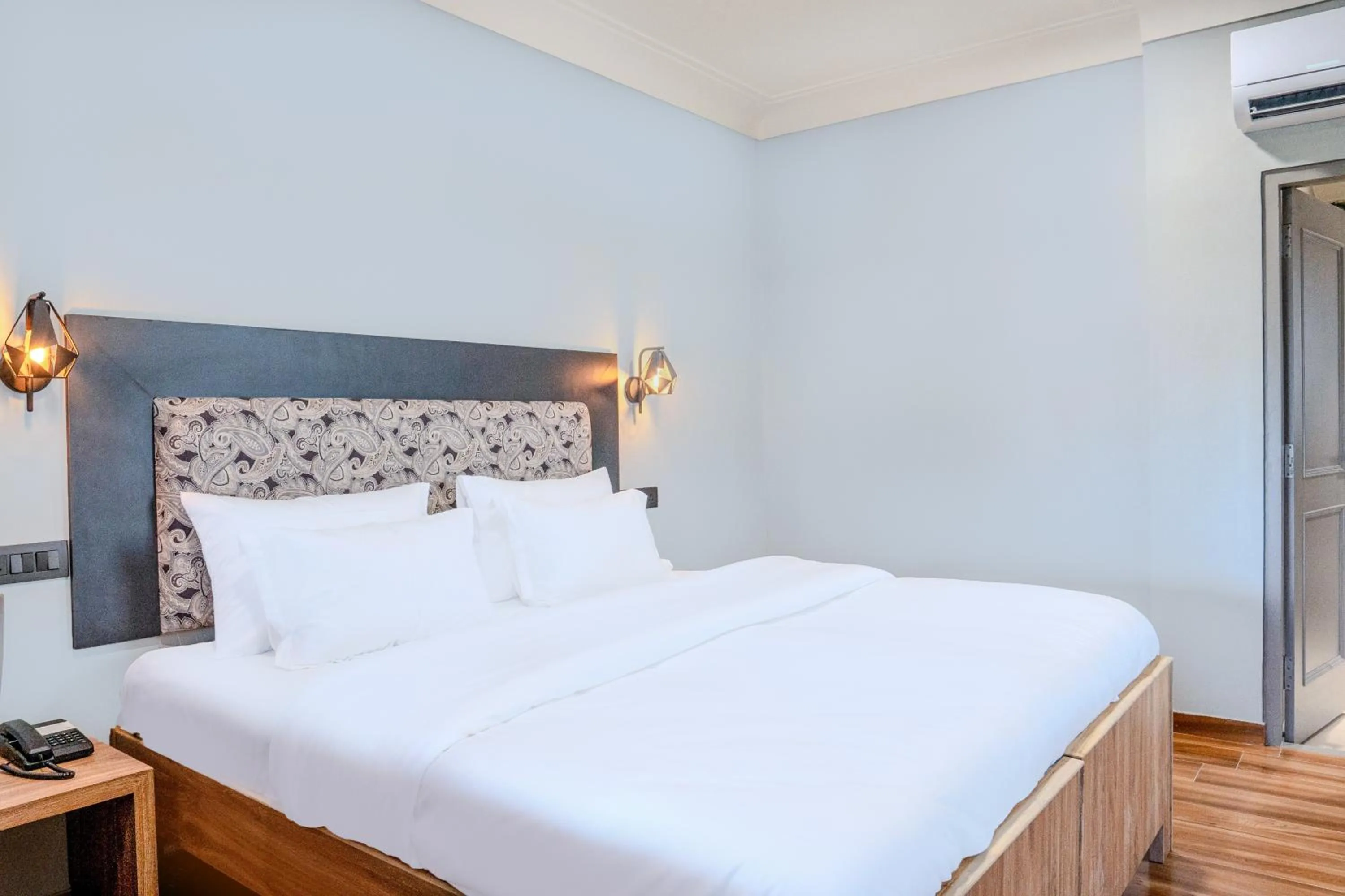 Bedroom, Bed in Girisadan - A City Centre Boutique Hotel