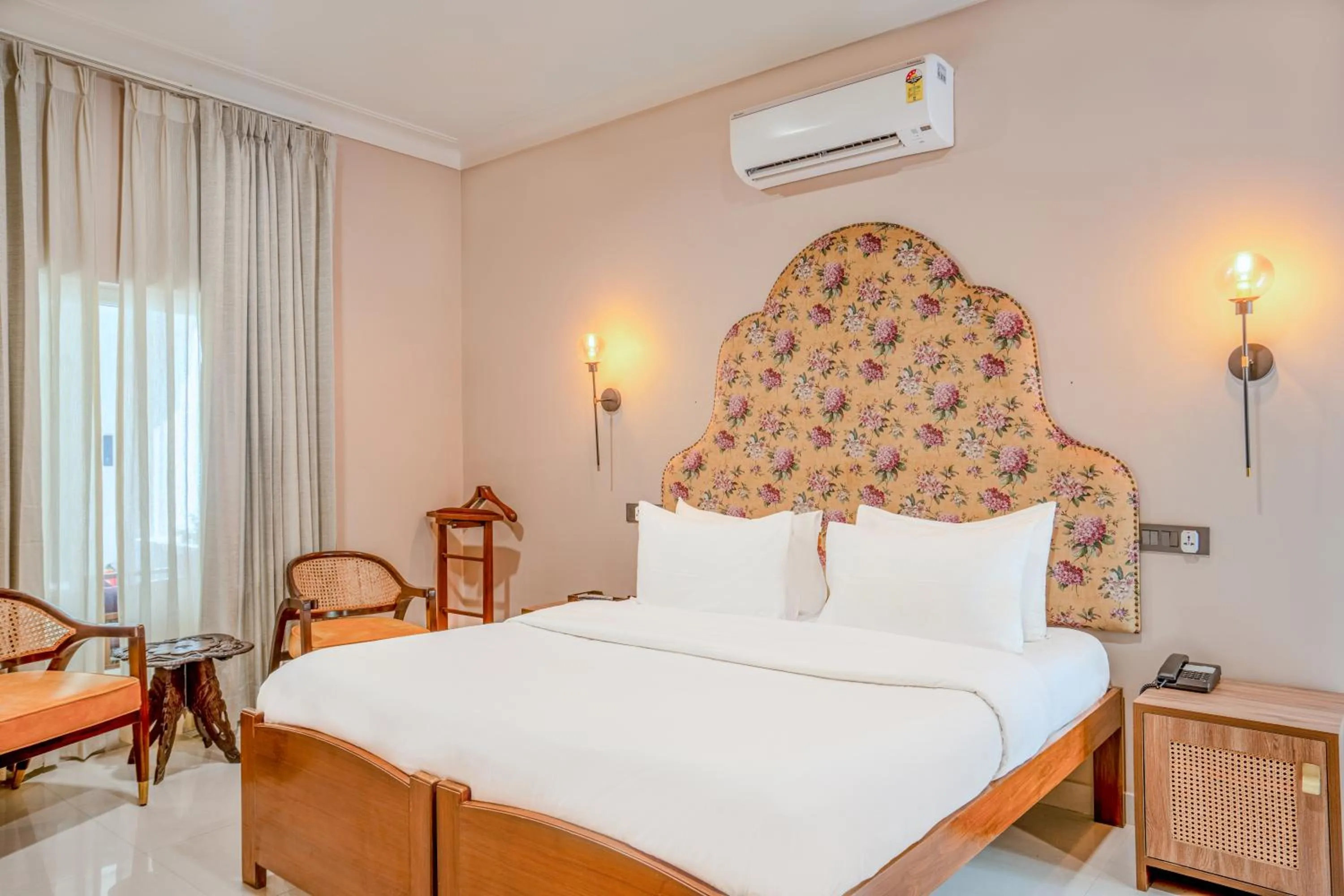 Bedroom, Bed in Girisadan - A City Centre Boutique Hotel