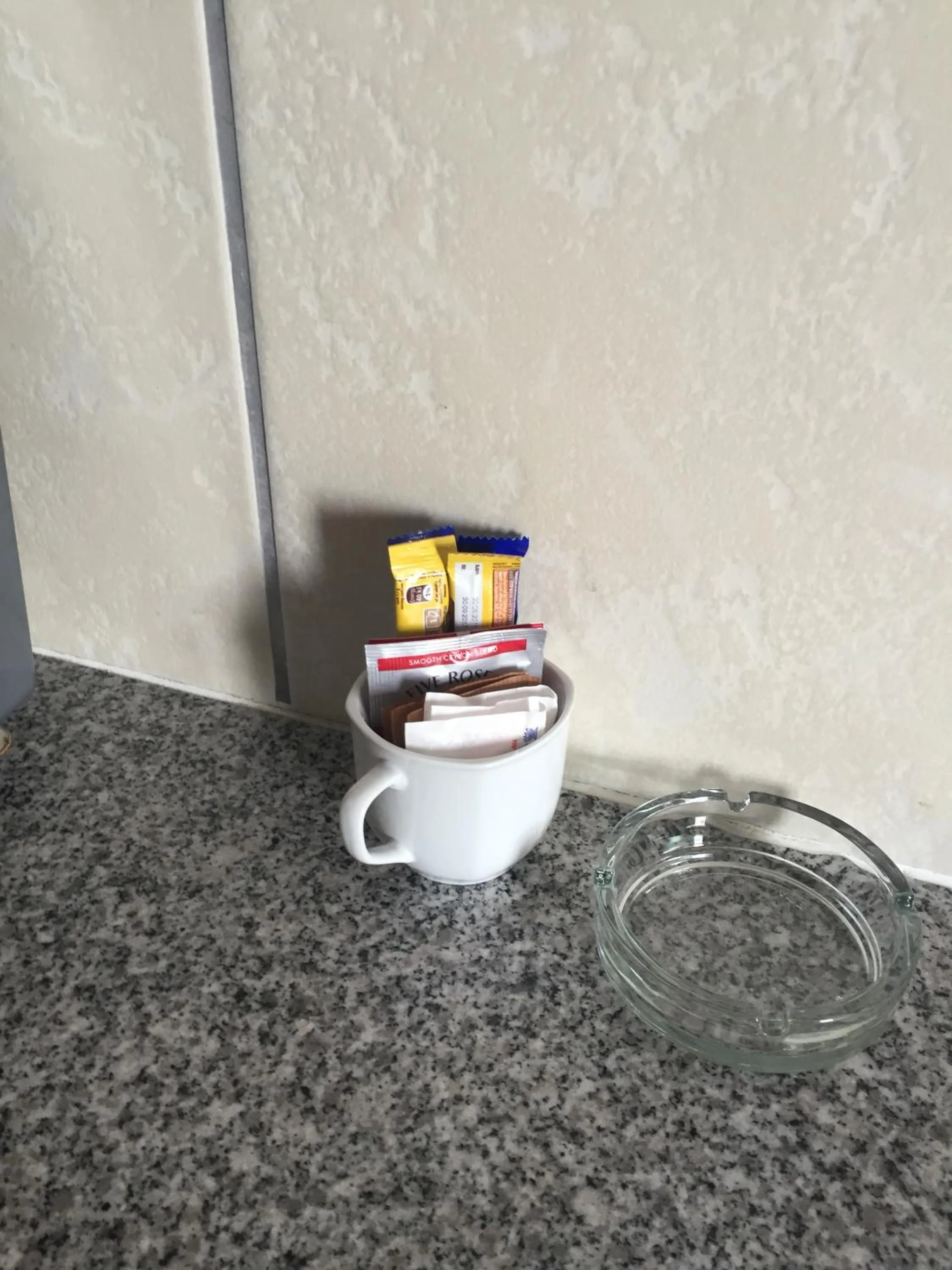 Coffee/tea facilities in The Norwegian Lodge