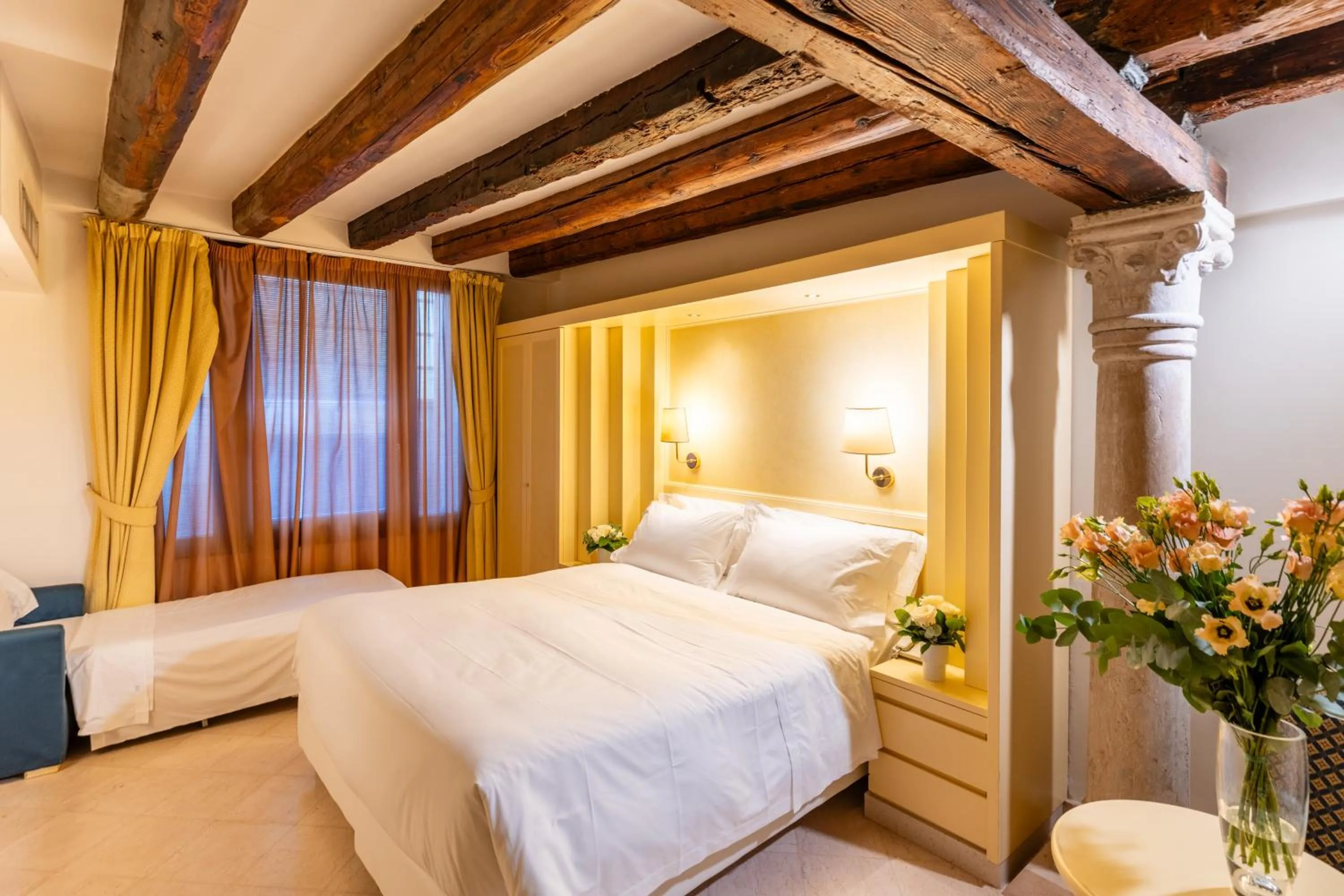 Bed in Hotel Giudecca Venezia