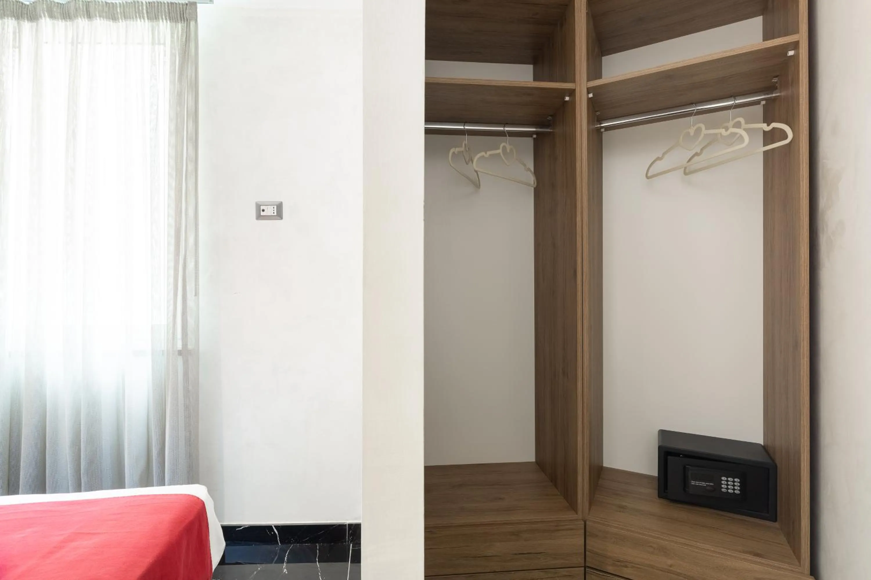 Bed in Hotel Bella Napoli