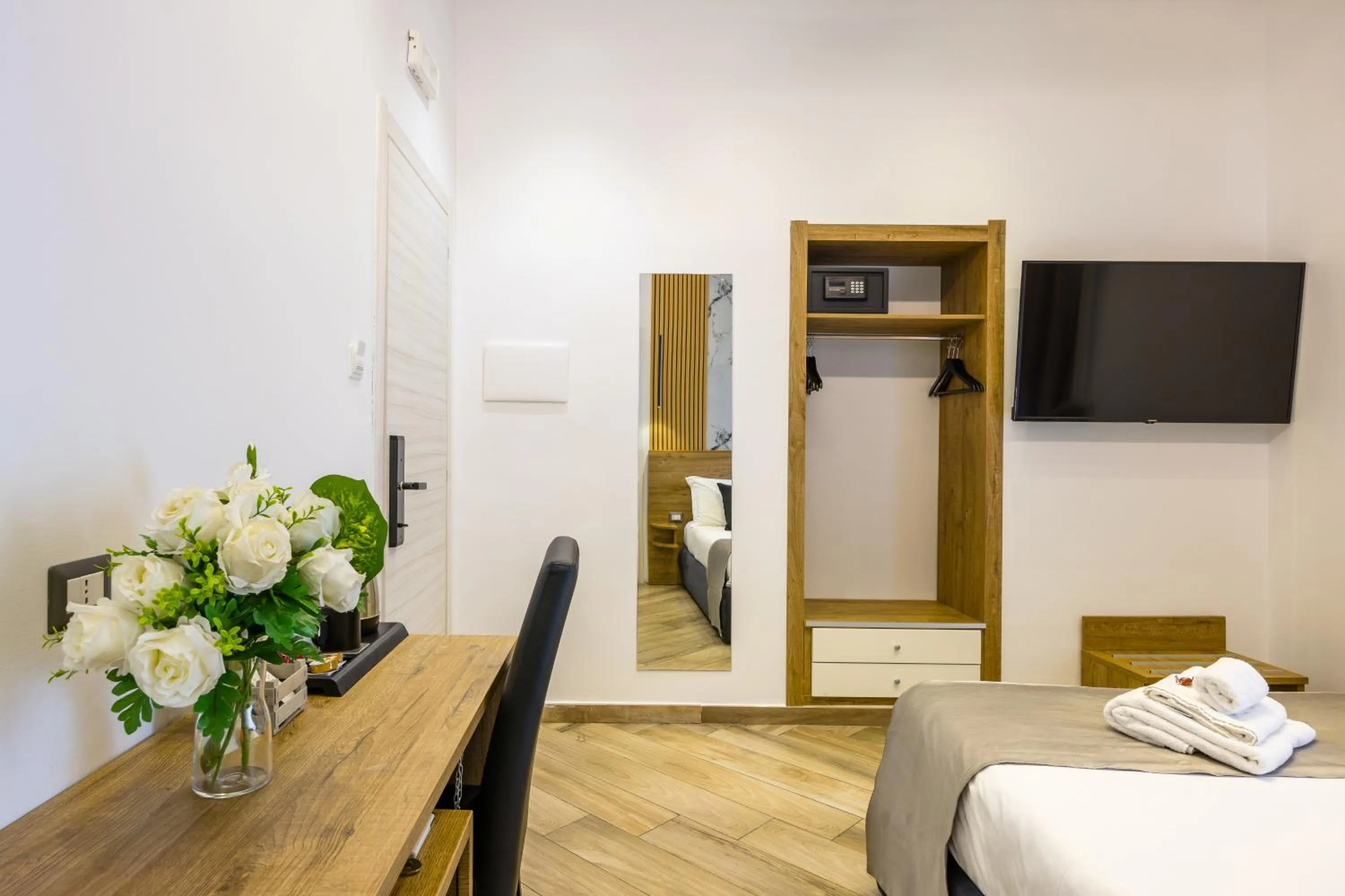 Bed in Hotel Bella Napoli